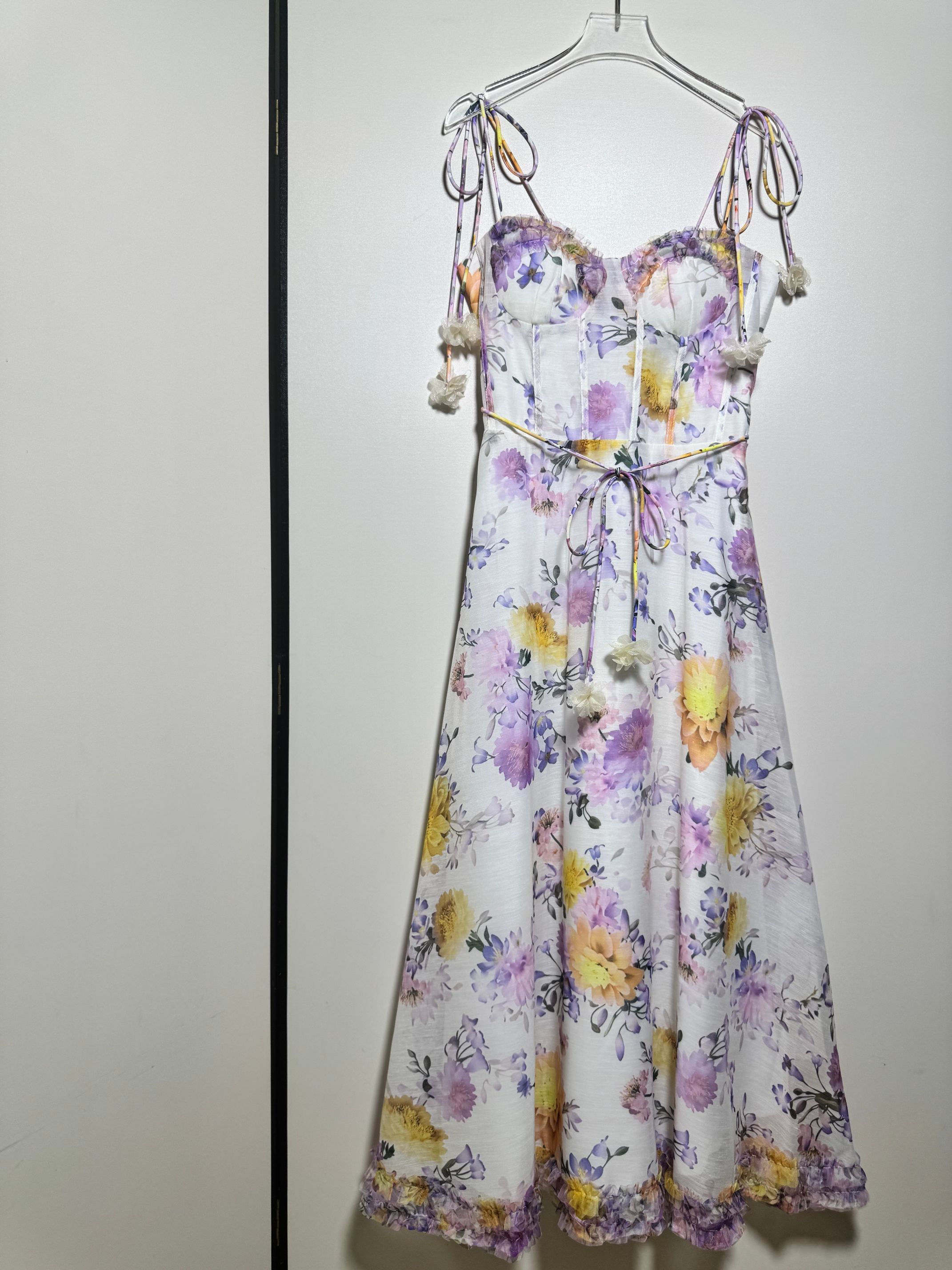 NO:822956,Zimmerma*n fairy Australian lady holiday style floral print fairy three-dimensional flower lace strap decoration fishbone tube top suspender dress dress skirt.SMLXL, Zimmerman-clothing, skirts,19860909Zimmerma*n仙女澳洲贵妇度假风花卉印花仙女立体花朵系绳绑带装饰鱼骨抹胸吊带连衣裙礼服裙子.SMLXL,兹默曼-服装,skirts,,Women's clothing