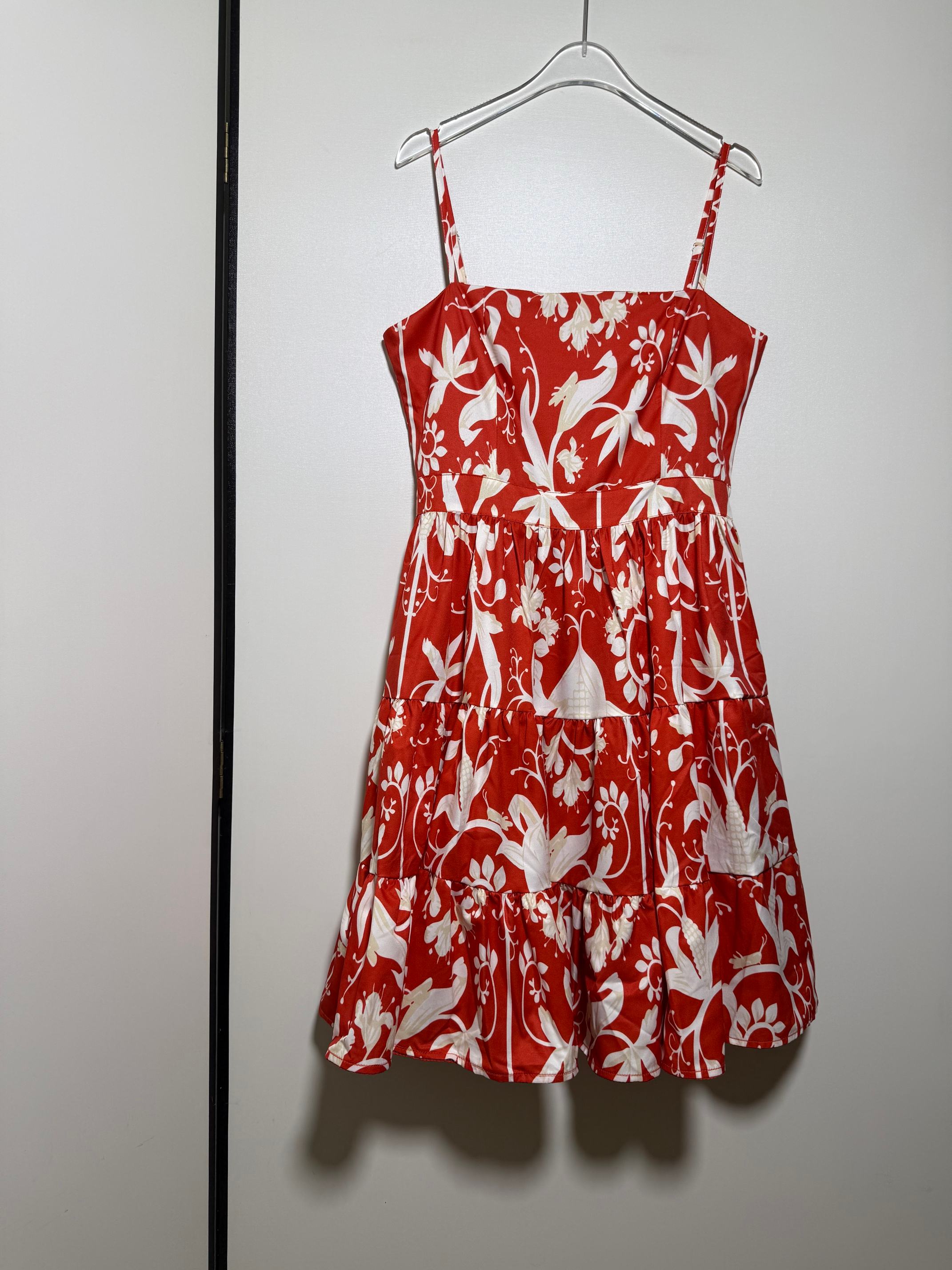 NO:822947,Zimmerma*n fairy Australian lady holiday style corn flower print suspender floral splicing short princess cake dress.SMLXL, Zimmerman-clothing, skirts,19860909Zimmerma*n仙女澳洲贵妇度假风玉米花朵印花吊带花卉拼接短款公主蛋糕连衣裙.SMLXL,兹默曼-服装,skirts,,Women's clothing
