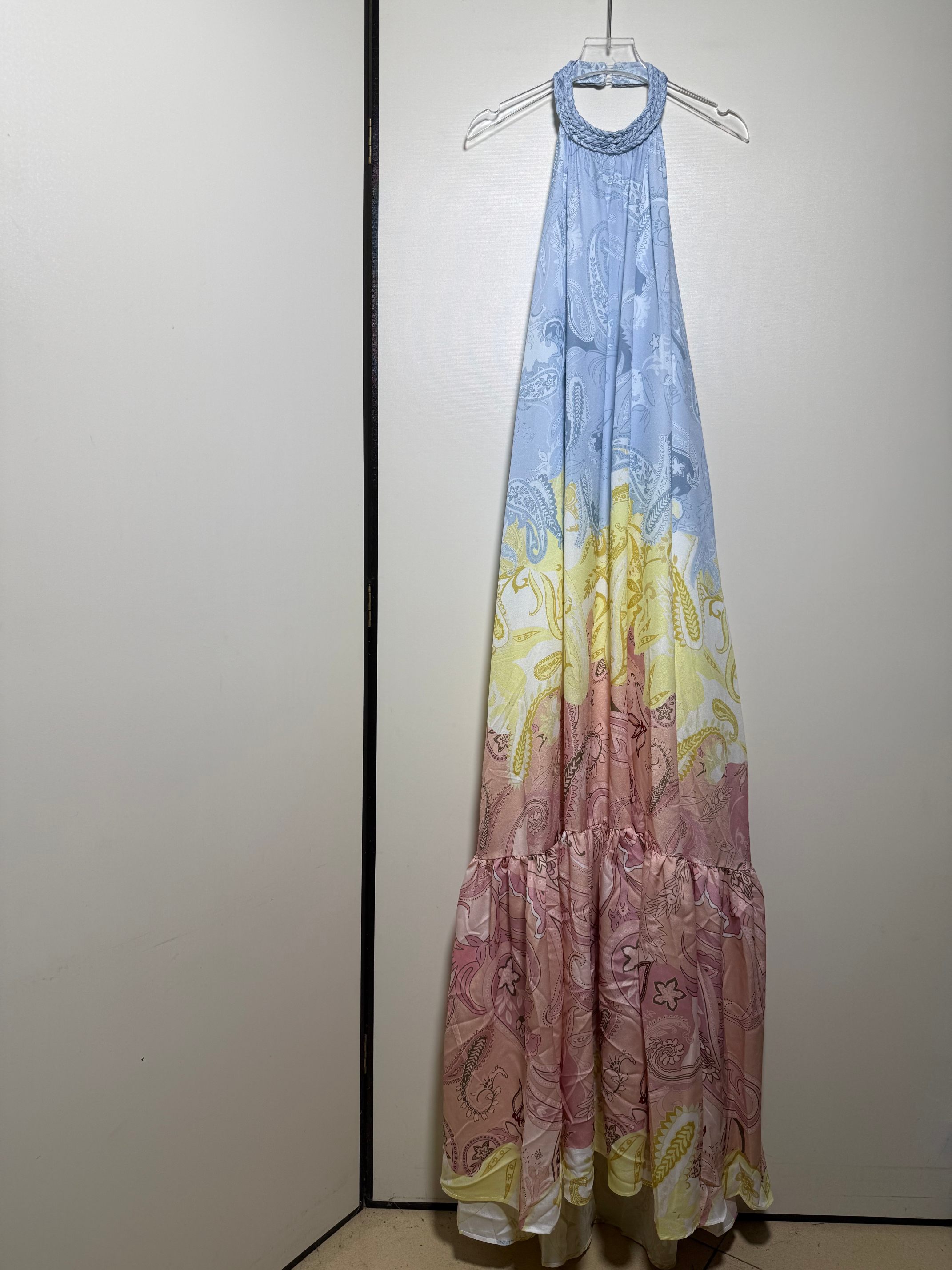 NO:822937,Zimmerma*n fairy Australian lady holiday style multi-color printed sexy backless printed halterneck temperament floor-length long skirt dress.SMLXL, Zimmerman-clothing, skirts,19860909Zimmerma*n仙女澳洲贵妇度假风多色印花性感露背印花挂脖气质拖地长裙连衣裙.SMLXL,兹默曼-服装,skirts,,Women's clothing