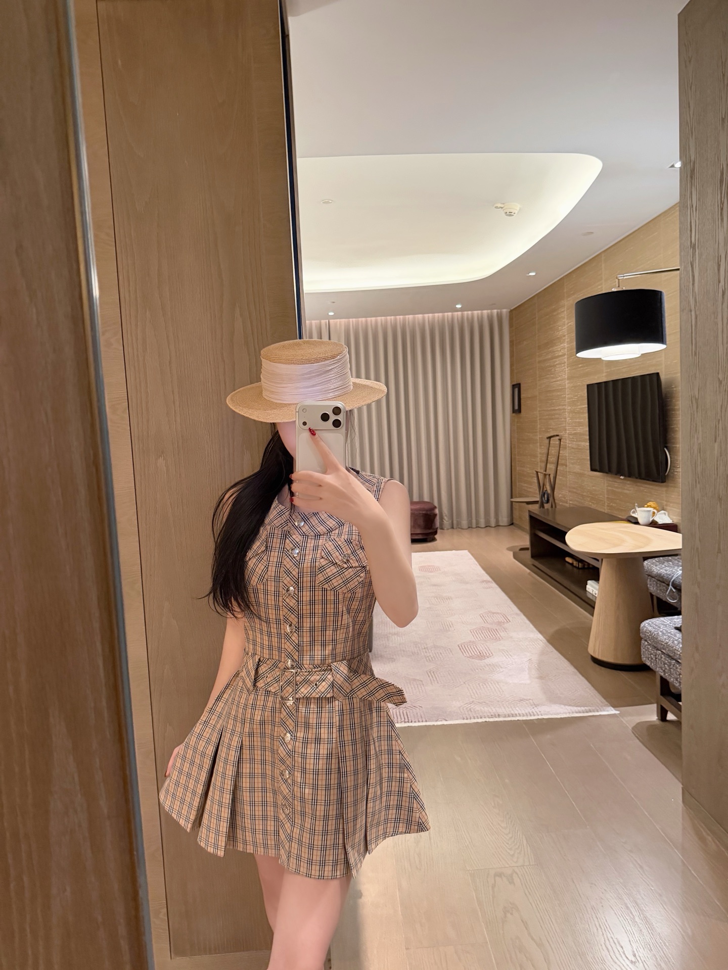NO:832145,BURBERR*customized metal buttons classic plaid vest dress SML,,burberry,skirts,19860909BURBERR*订制金属钮扣经典格子背心连衣裙SML,,burberry,skirts,,Women's clothing