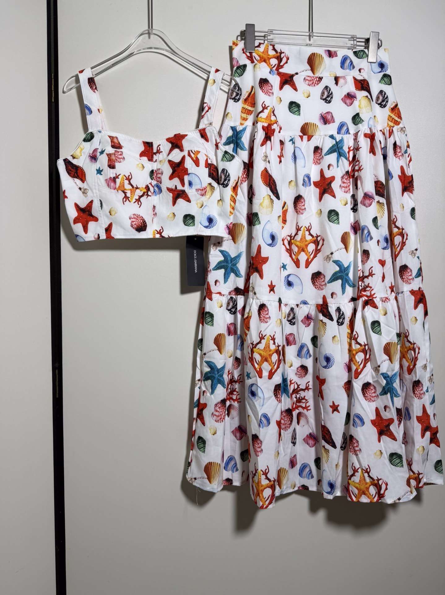 NO:836439,Suit Sea World series starfish and conch shells are colorful and colorful, marine life printed tube top suspender + high waist and wide skirt suit for women, two-piece suit.SMLXL,,skirts,19860909套装海洋世界系列海星海螺贝壳五彩斑斓色彩鲜艳 海洋生物印花抹胸吊带+高腰大摆半裙套装女 套装两件套.SMLXL,,skirts,,Women's clothing