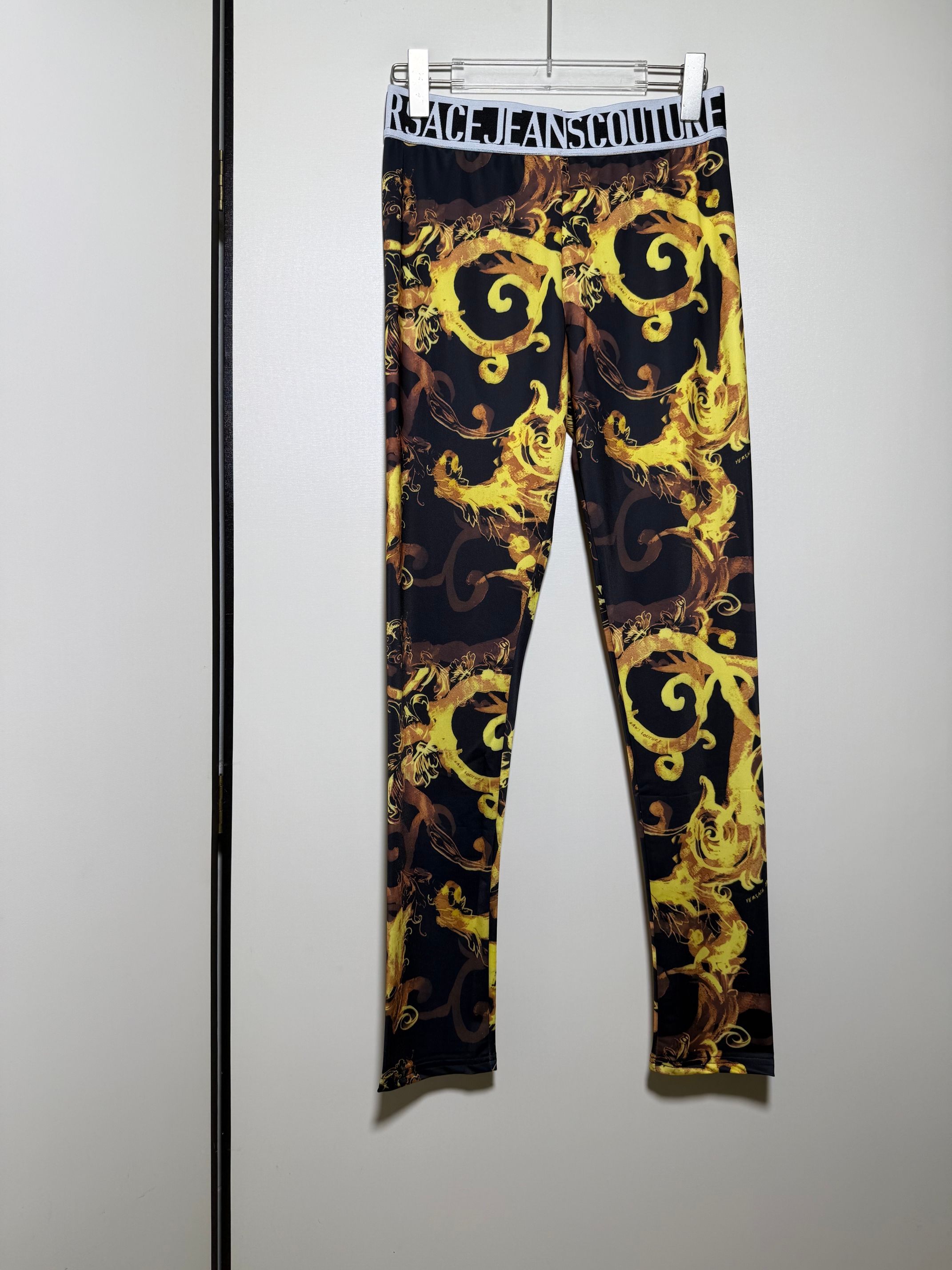 NO:821166,Vers**e/fan*zhe new baroque printed elastic slimming casual tights and leggings.SMLXL, Versace-clothing,versace,versace,19860909Vers**e/范*哲 新品巴洛克印花弹力修身显瘦休闲紧身裤打底裤.SMLXL,范思哲-服装,versace,versace,,Women's clothing