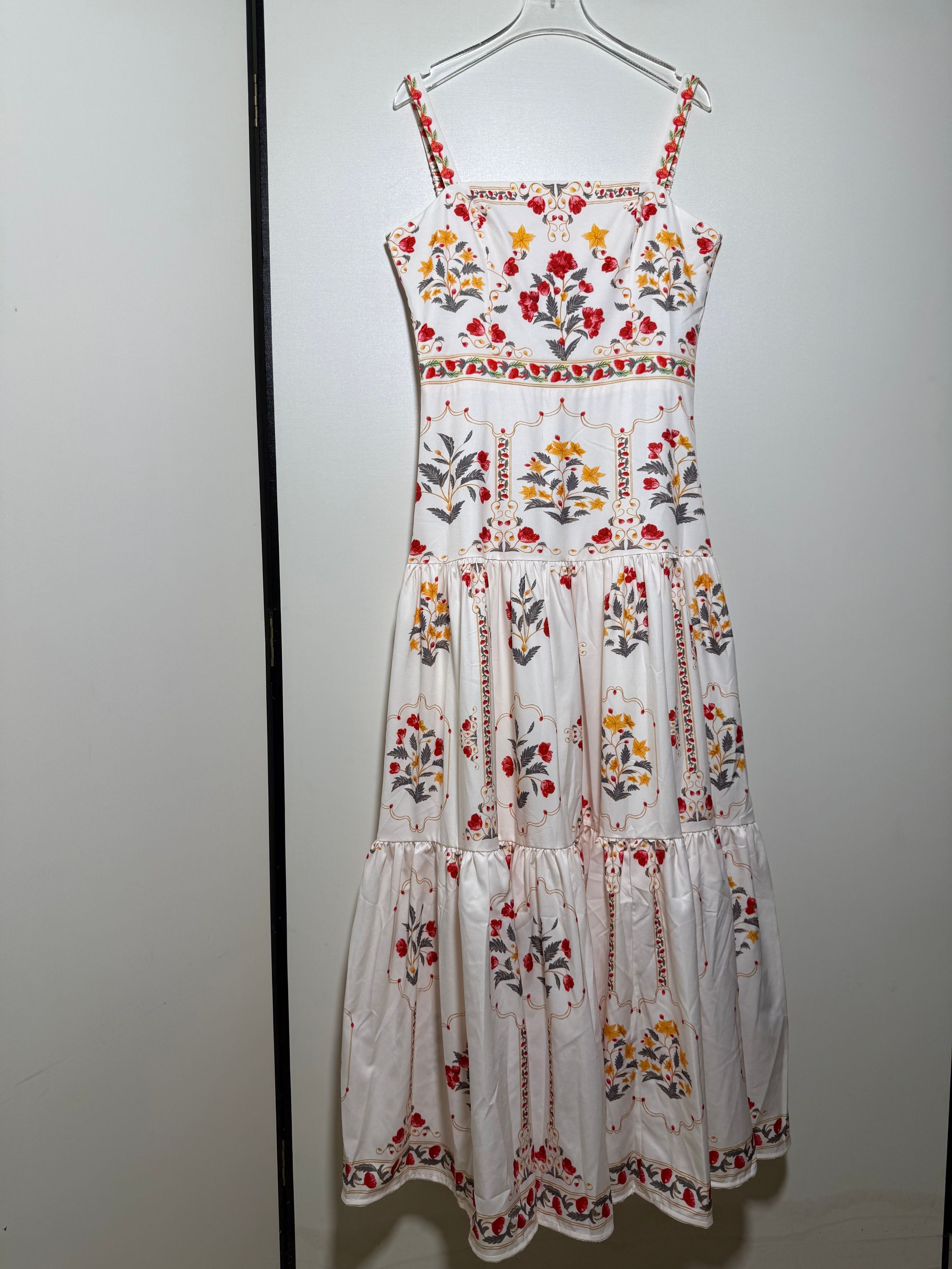 NO:867552,Zimmerma*n fairy Australian lady holiday style floral print splicing suspender skirt slimming waist and elegant long skirt dress.SMLXL,,skirts,19860909Zimmerma*n仙女澳洲贵妇度假风花卉印花拼接吊带裙显瘦收腰气质长裙连衣裙.SMLXL,,skirts,,Women's clothing