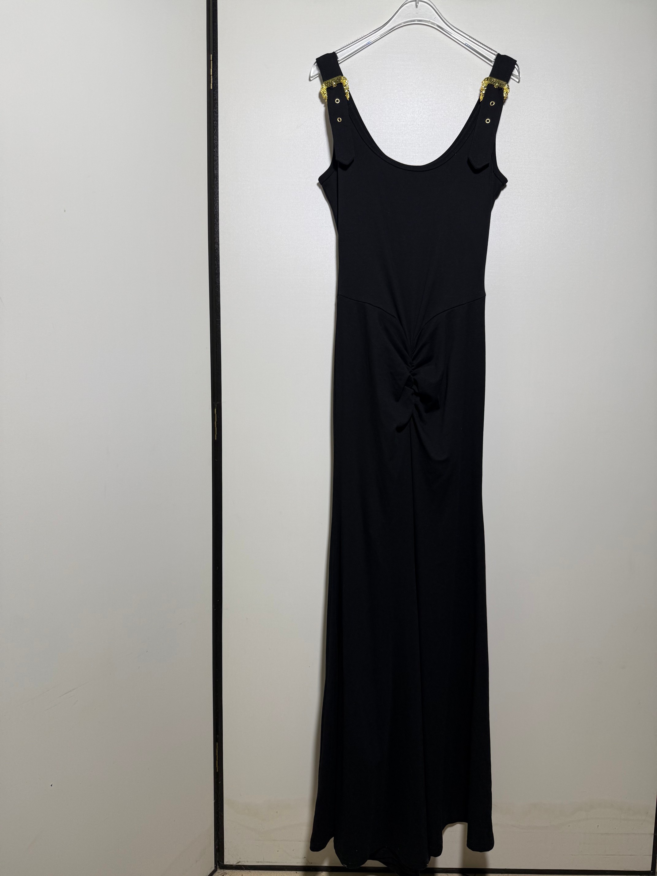 NO:866592,VERSA*C popular metal buckle shoulder draped elastic cotton slim waist slim camisole long dress.SMLXL, Versace-clothing,versace,versace,skirts,19860909VERSA*C 爆款金属扣饰肩垂褶弹力棉修身收腰显瘦吊带背心裙长款连衣裙.SMLXL,范思哲-服装,versace,versace,skirts,,Women's clothing