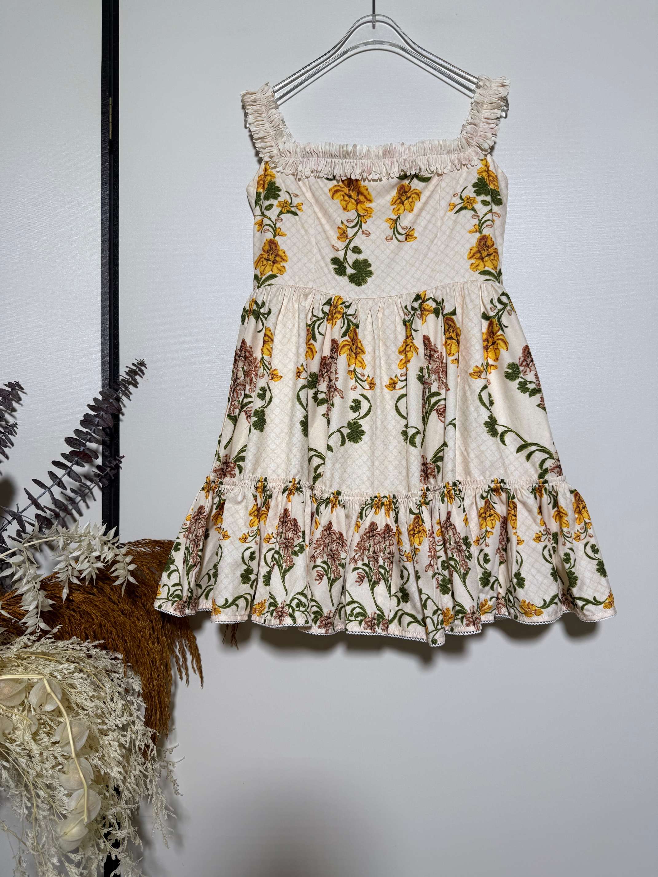 NO:935173,AG** New floral print square neck suspender skirt short mini dress.SMLXL,,skirts,19860909AG**新款花卉印花方领吊带裙短款迷你连衣裙.SMLXL,,skirts,,Women's clothing
