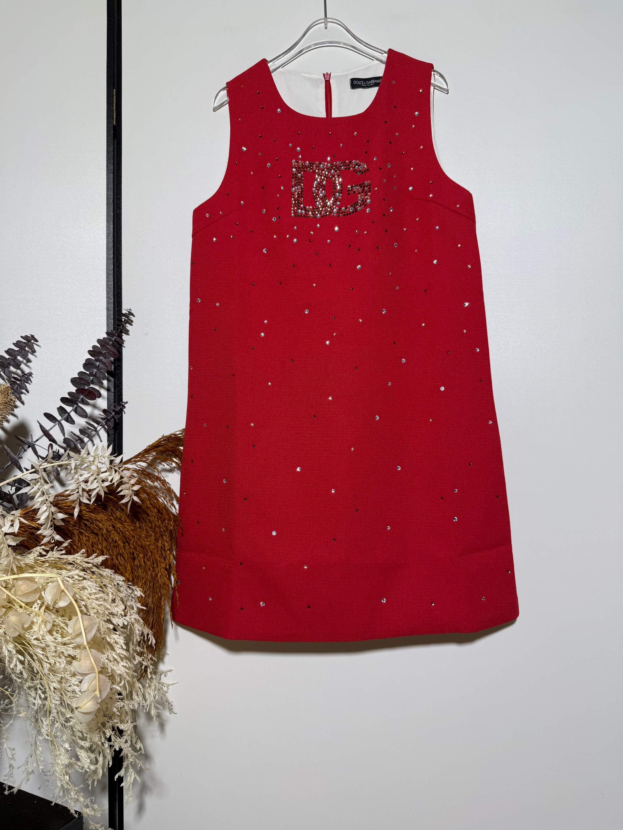 NO:944550,D*G/Du*jia Ms. Starry Stars Hot Diamond Letter Sleeveless Tank Top Dress A Version Loose and Slim Dress.SMLXL,,skirts,19860909D*G/杜*嘉女士满天星烫钻字母无袖背心裙A版宽松显瘦连衣裙.SMLXL,,skirts,,Women's clothing