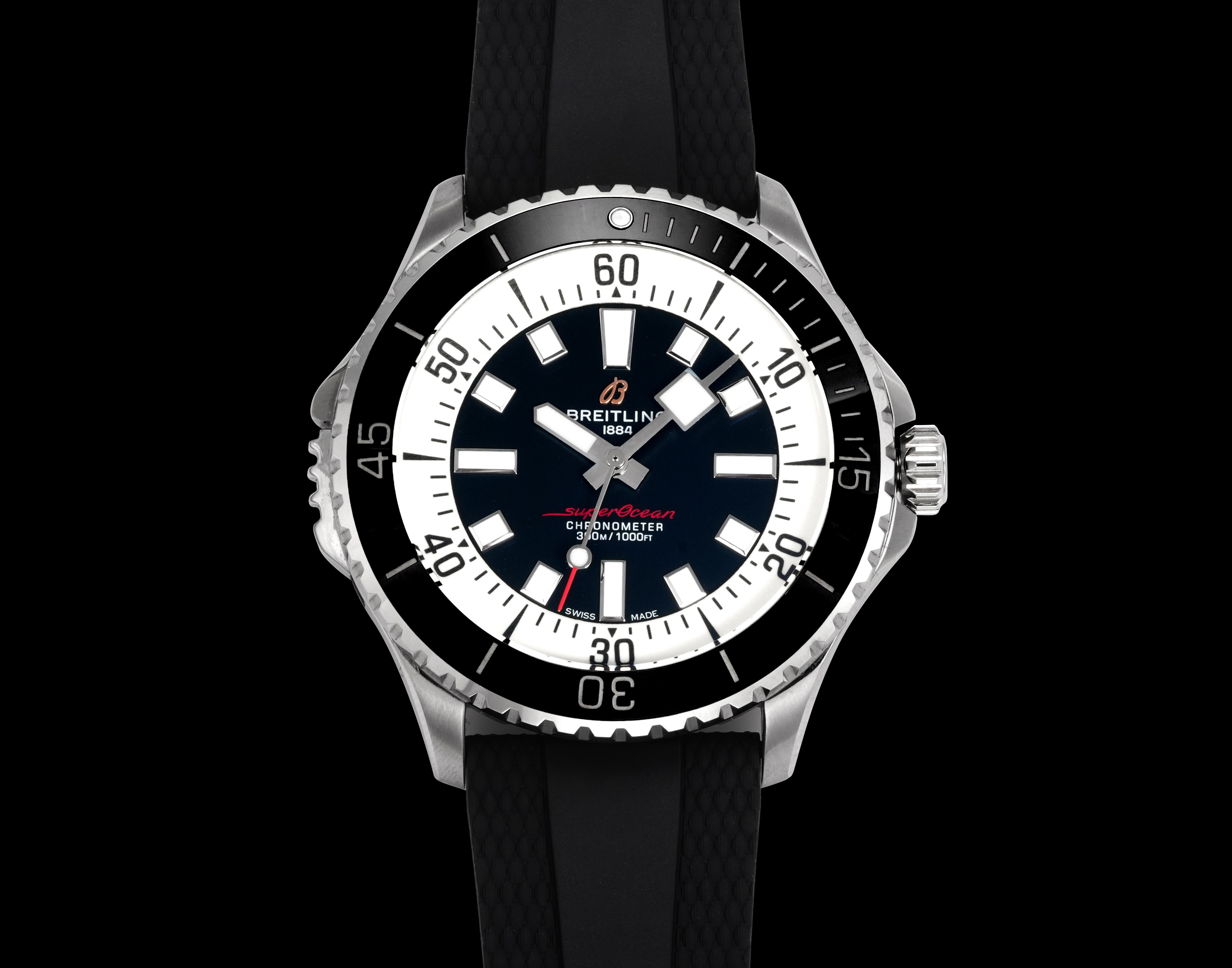 NO:662827,Unified BLS BO1F new product Superocean 46 mm is the market's first two-way rotating bezel with locking switch, breaking through the original technical barriers. The Superocean watch (Superocean) follows the famous design language of 'Slow Motion', while adding modern features such as a ceramic inlaid bezel and a brightly colored dial. The thick hands and time scales coated with Super-LumiNova are very easy to read underwater.  Most bezel sizes are unidirectional, while the 46mm bezel is bidirectional and comes with a patented locking device.19860909统一 BLS BO1F 新品 超级海洋46 mm市场首发双向旋转圈口带锁止开关,突破原装技术壁垒 超级海洋腕表（Superocean）沿用了“Slow Motion”著名的设计语言,同时增加了陶瓷镶嵌表圈和色彩鲜艳的表盘等现代特色.涂有Super-LumiNova夜光涂层的粗大指针和时标非常便于在水下读数 大多数尺寸的表圈均为单向旋转型,而46毫米表圈为双向旋转型,且带有专利锁定装置,,Watch