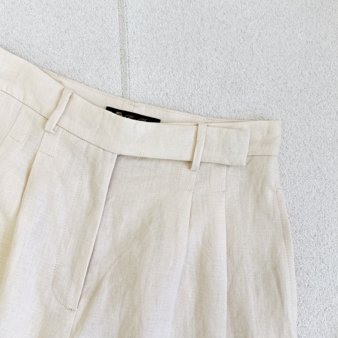 特价🉐️❗️现货齐码❗️不退不换爆单款推荐 25Ss———春夏最新款松弛感的老钱风穿搭套装💙 帅气连帽外