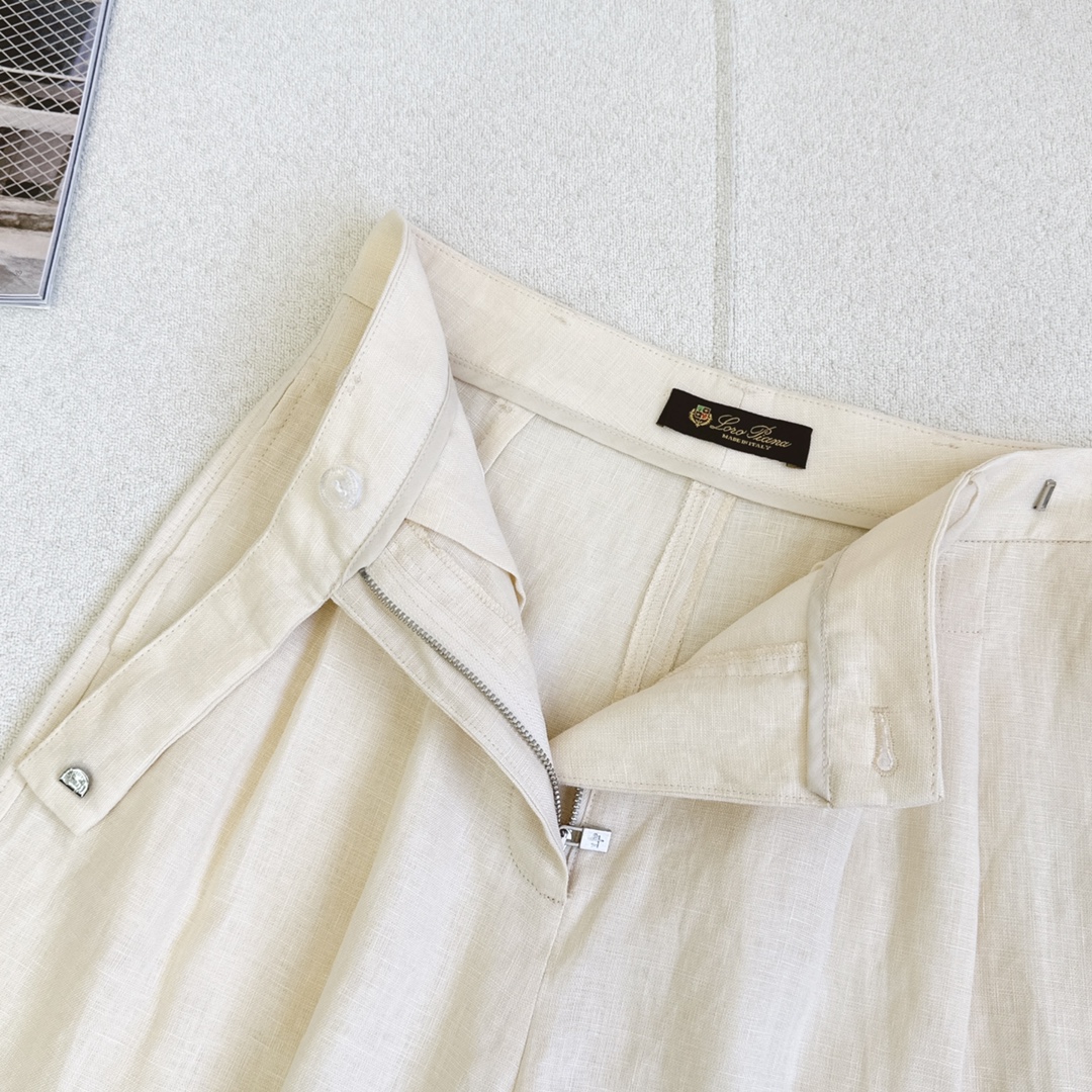 特价🉐️❗️现货齐码❗️不退不换爆单款推荐 25Ss———春夏最新款松弛感的老钱风穿搭套装💙 帅气连帽外