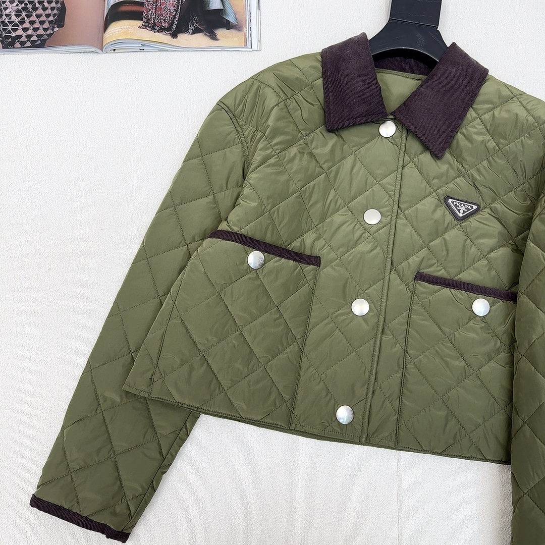 特价🉐️❗️现货齐码❗️不退不换爆单款推荐 PD 24Ss—————秋冬最新款双面菱形绗缝短款夹棉外套 