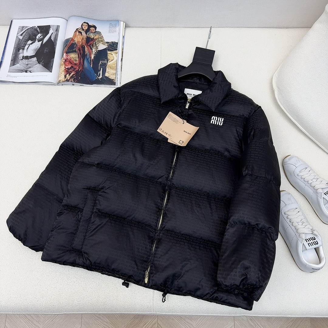 The Best Designer
 MiuMiu Good
 Clothing Down Jacket White Printing Goose Down Fall/Winter Collection