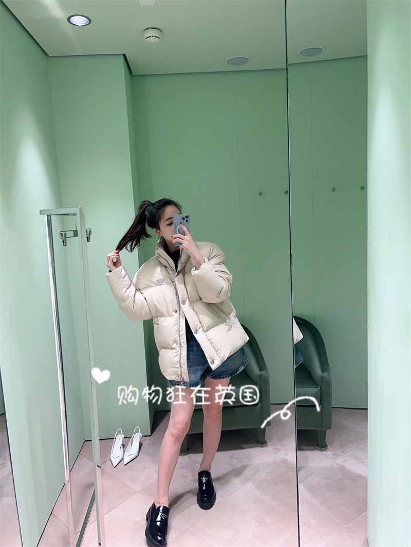 [Prada Women