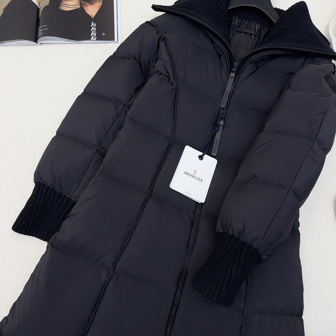 MC 25Ss———秋冬最新款针织拼接大翻领伞状长款羽绒服外套 🖤 针织翻领修身收腰伞状版型  显瘦不挑