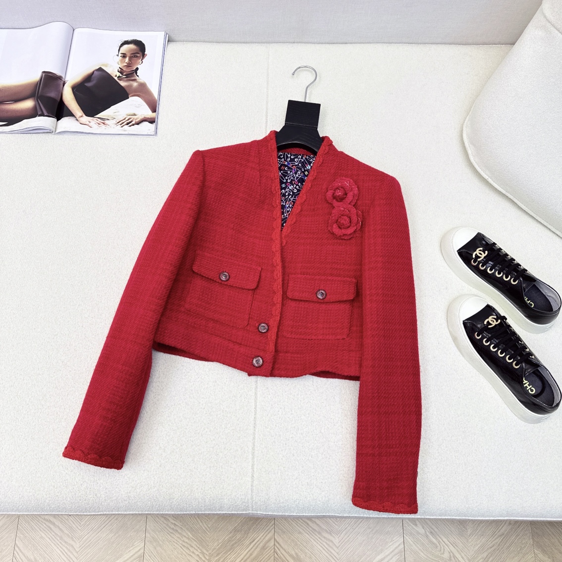 Elegant Tweed Jacket with Camellia Decor - Chanel Style, Designer Knitwear 2 i1731862766 1120 8