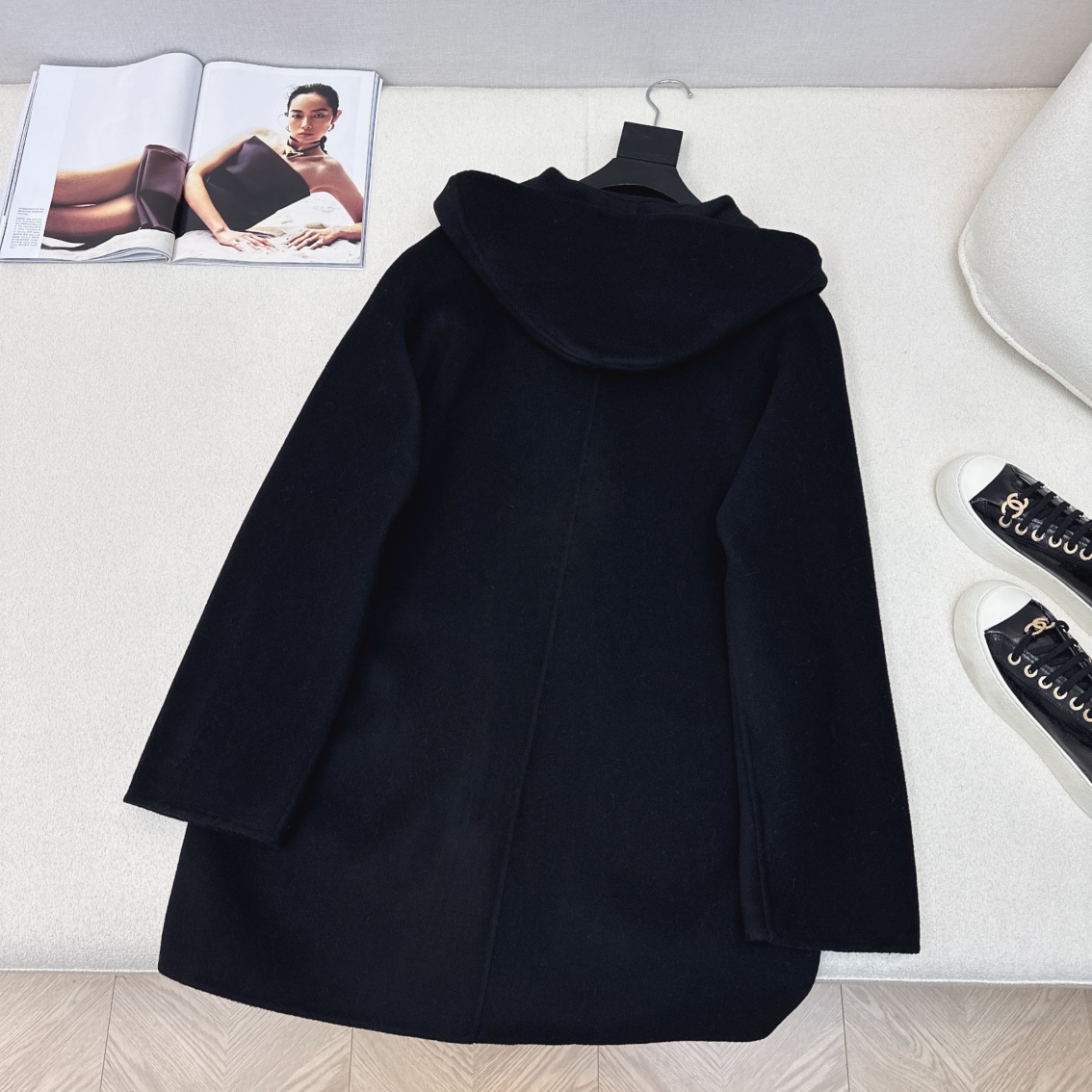 独家款～Her 25Ss————秋冬最新款本季必入大衣外套🖤 爆单款推荐 纯手工制作双面昵面料+拼接百分