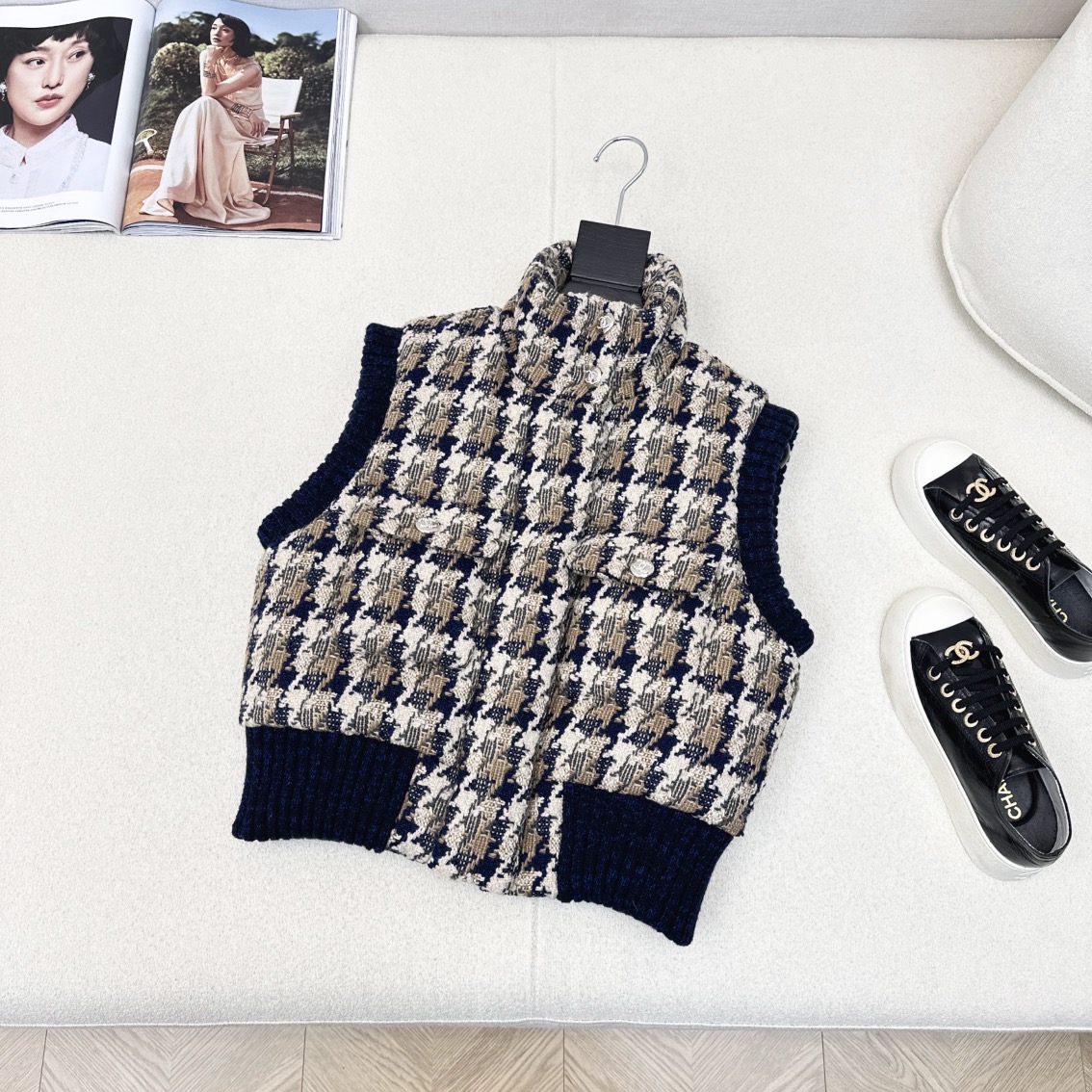 特价🉐️❗️ML❗️不退不换❗️爆单款推荐 C家 24Ss————秋冬最新款滑雪粗花呢格纹羽绒马甲🤍国标