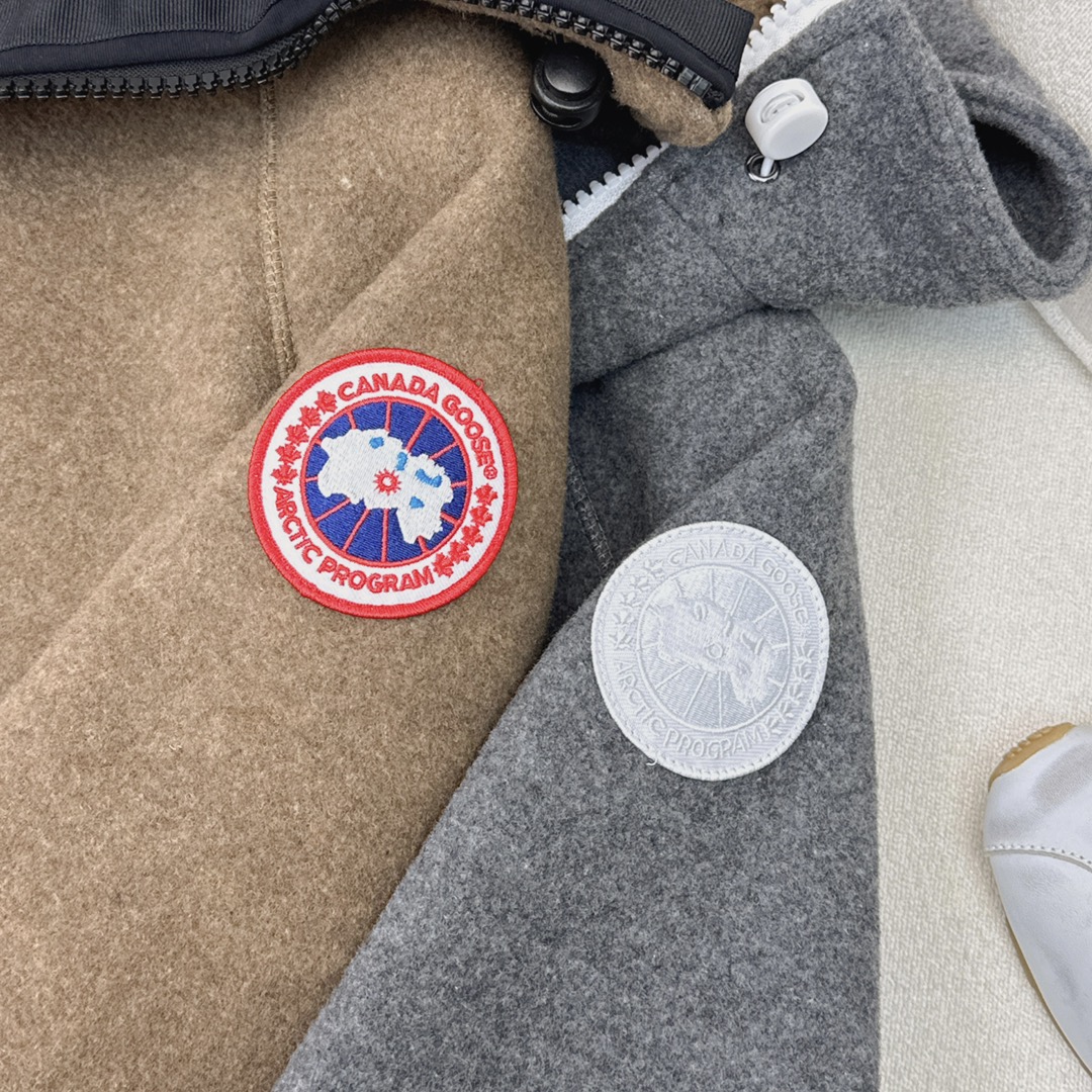 “Newest Geese and Wool Coat: High-End Gray with Merad Color System” - 图片 4