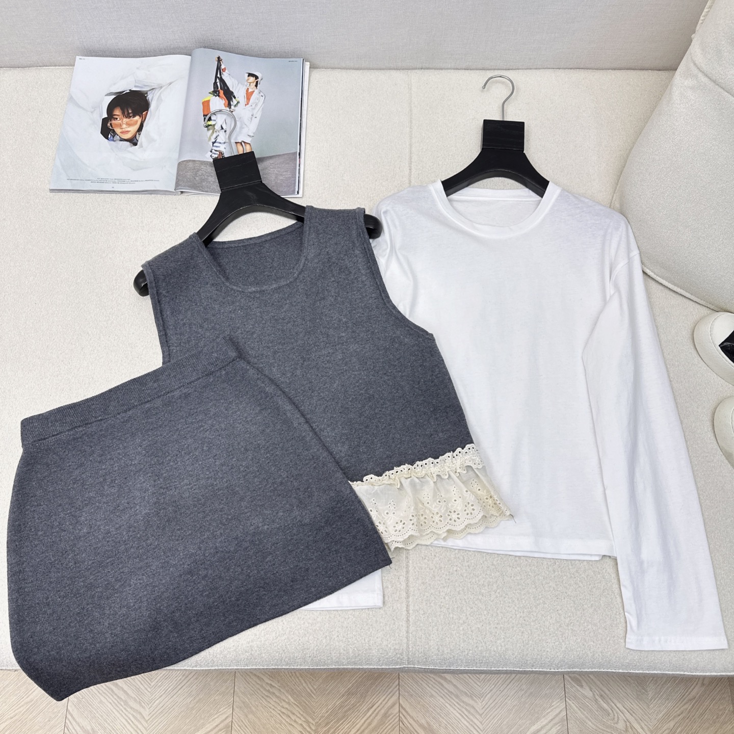 Luxurious Spring Suit with Two-Tone Design for Women: P690 Collection Overview - 图片 9