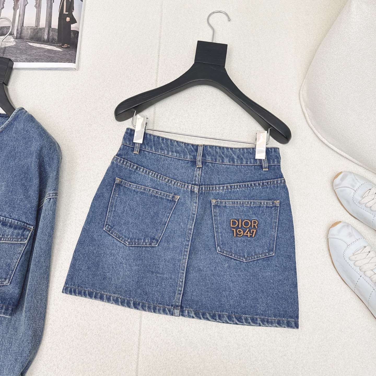 特价🉐️❗️现货齐码❗️不退不换❗️独家首发 CD 25Ss———春夏最新款miss D 系列牛仔套装🩵