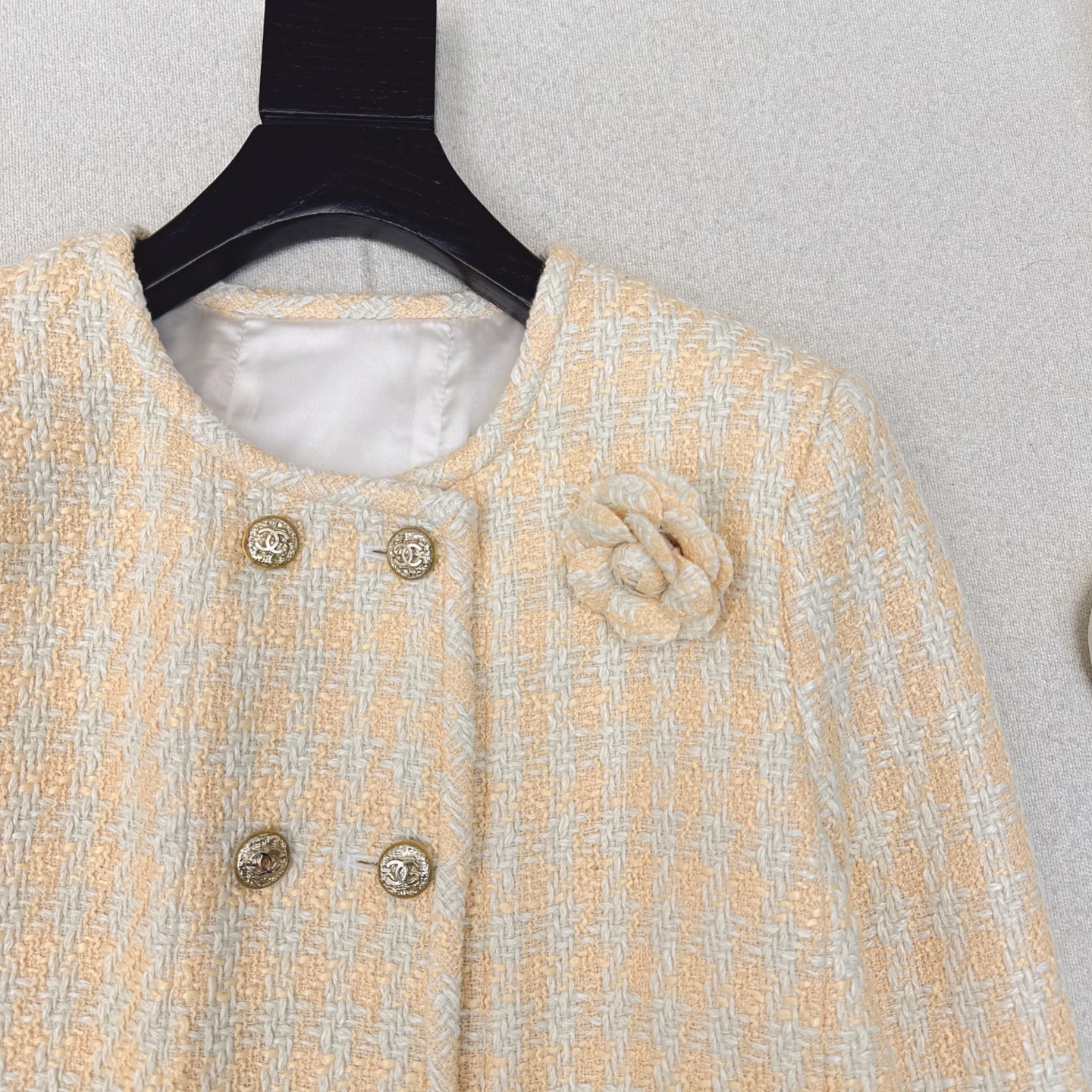 Elegant Floral Decor Double-Breasted Jacket - Stylish & Slimming 5 i1740716970134 283 0 3