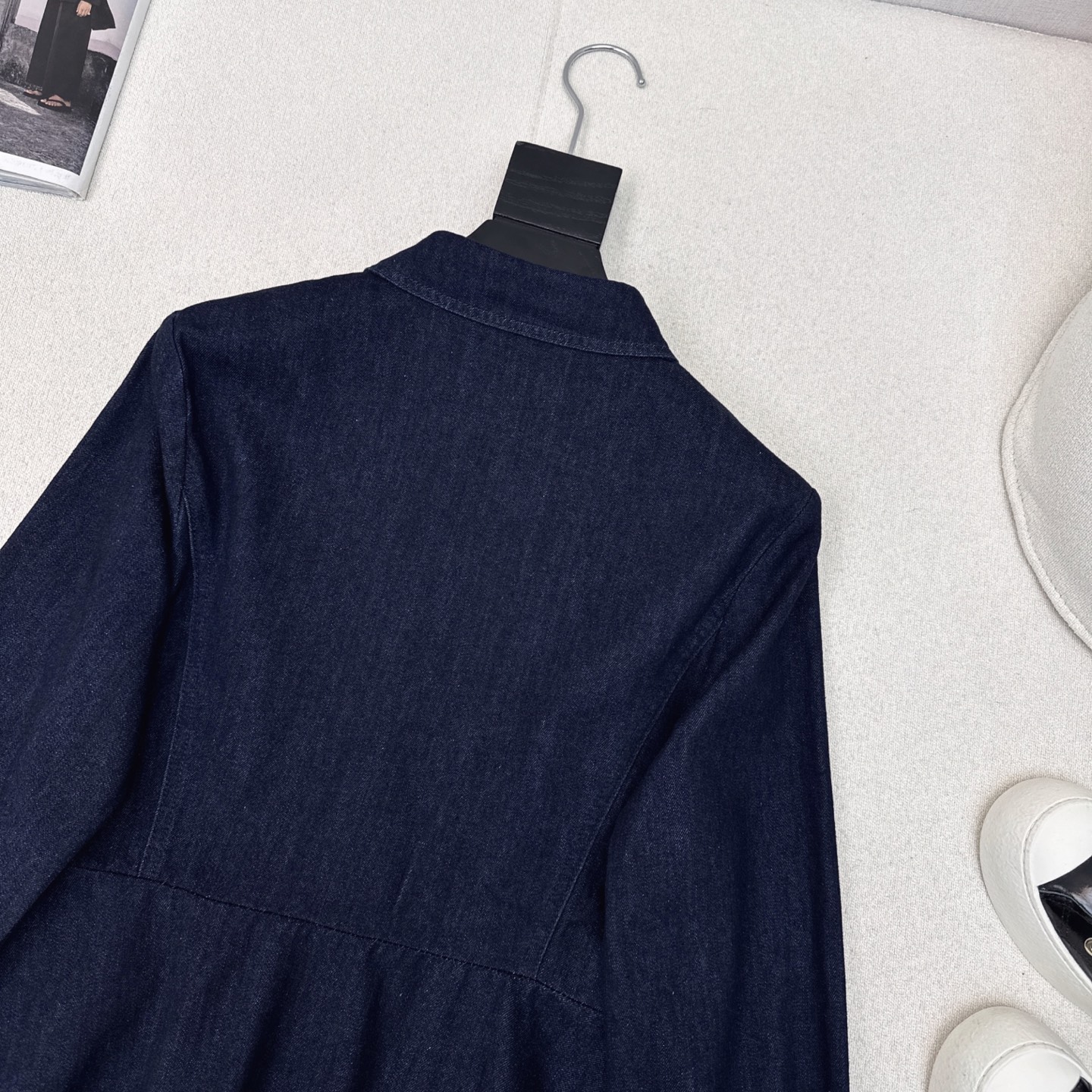 特价🉐️❗️SM❗️不退不换❗️CD 25Ss————早春最新款时髦感拉满牛仔衬衫🤍 定制牛仔面料质感超