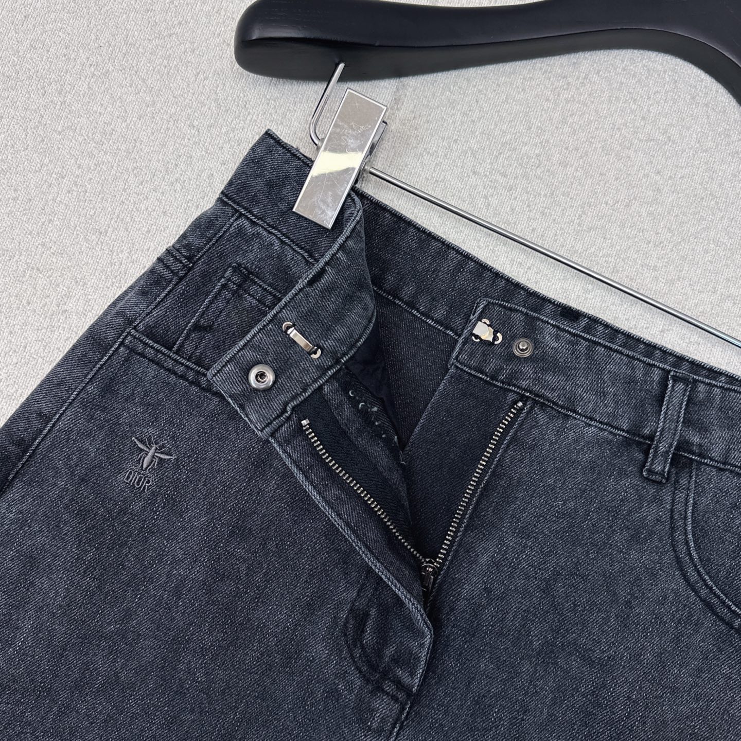 特价🉐️❗️现货齐码❗️不退不换❗️日常时髦指南 CD 25Ss————春夏最新款牛仔套装🖤立领牛仔外套