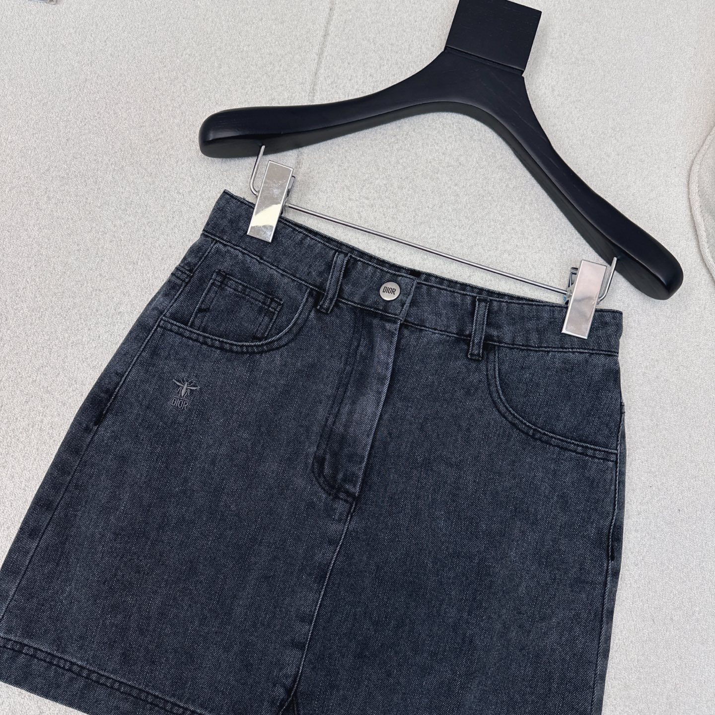 特价🉐️❗️现货齐码❗️不退不换❗️日常时髦指南 CD 25Ss————春夏最新款牛仔套装🖤立领牛仔外套