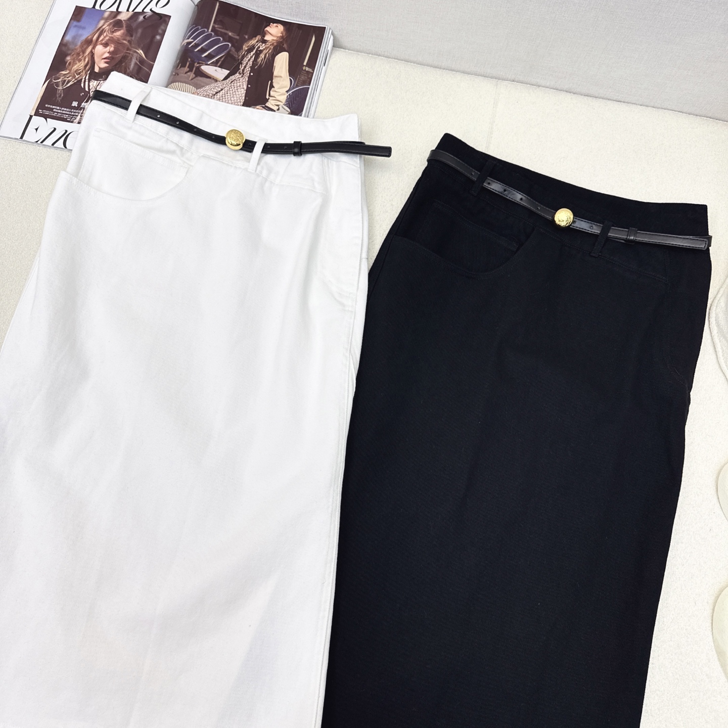 特价🉐️ ❗️现货齐码❗️不退不换❗️时髦精穿搭 Loe 25Ss————春夏最新款不规则剪裁设计牛仔半