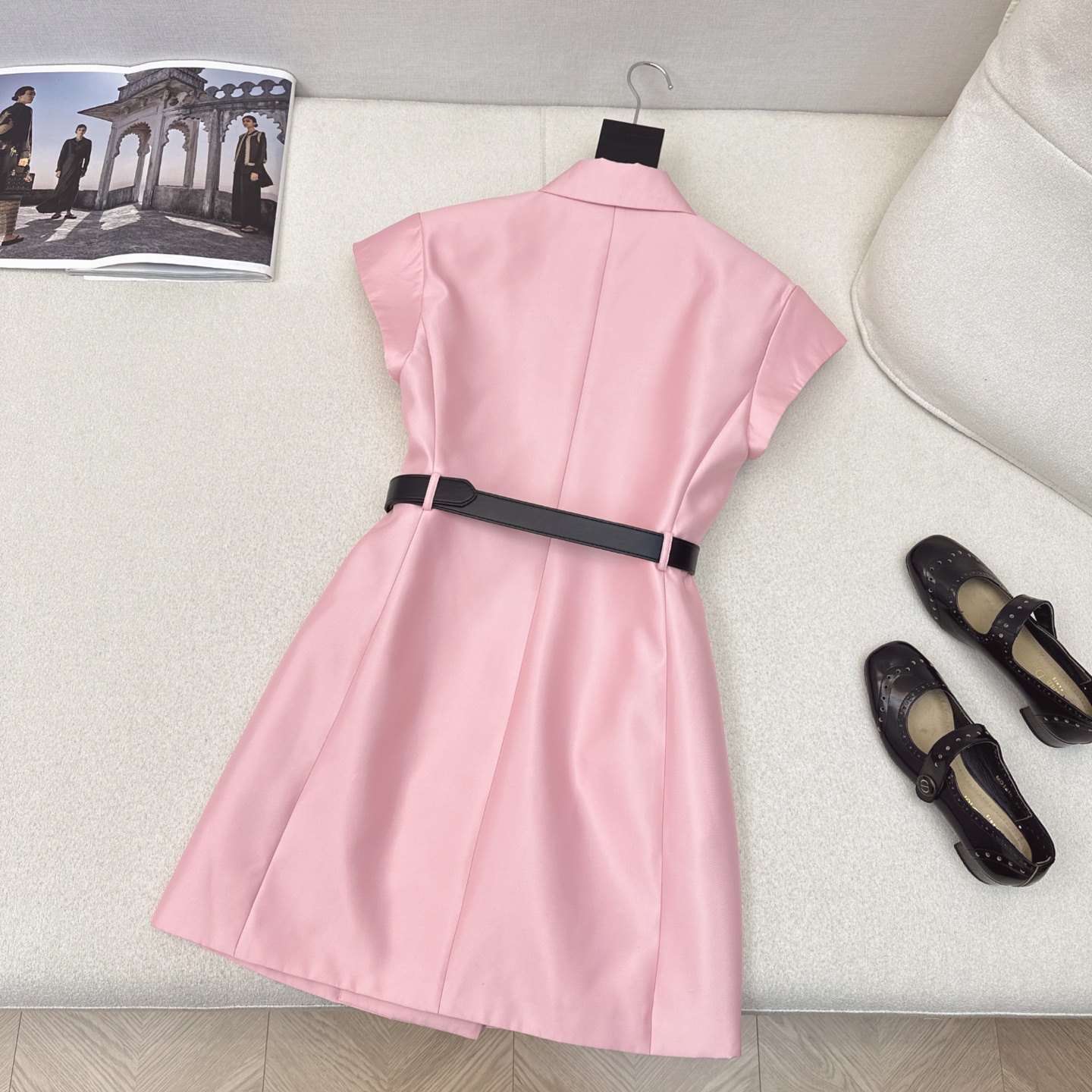 Elegant Double-Breasted Dress - Timeless Style, Flattering Fit, Perfect for Any Occasion 10 i1741492008527 6954 0 8