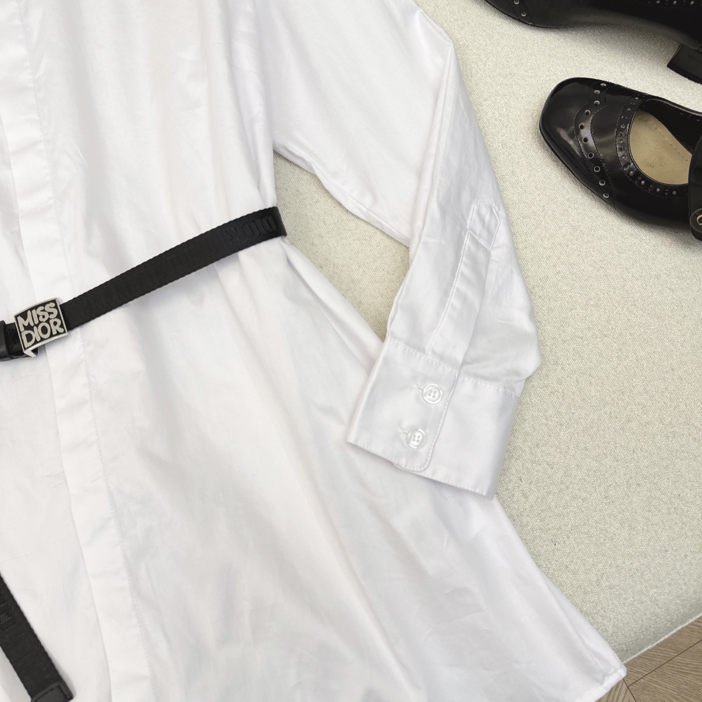 Dior 25SS Classic White Shirt Dress with Rhinestone Collar and Belt 7 i1742012863690 2040 0 5
