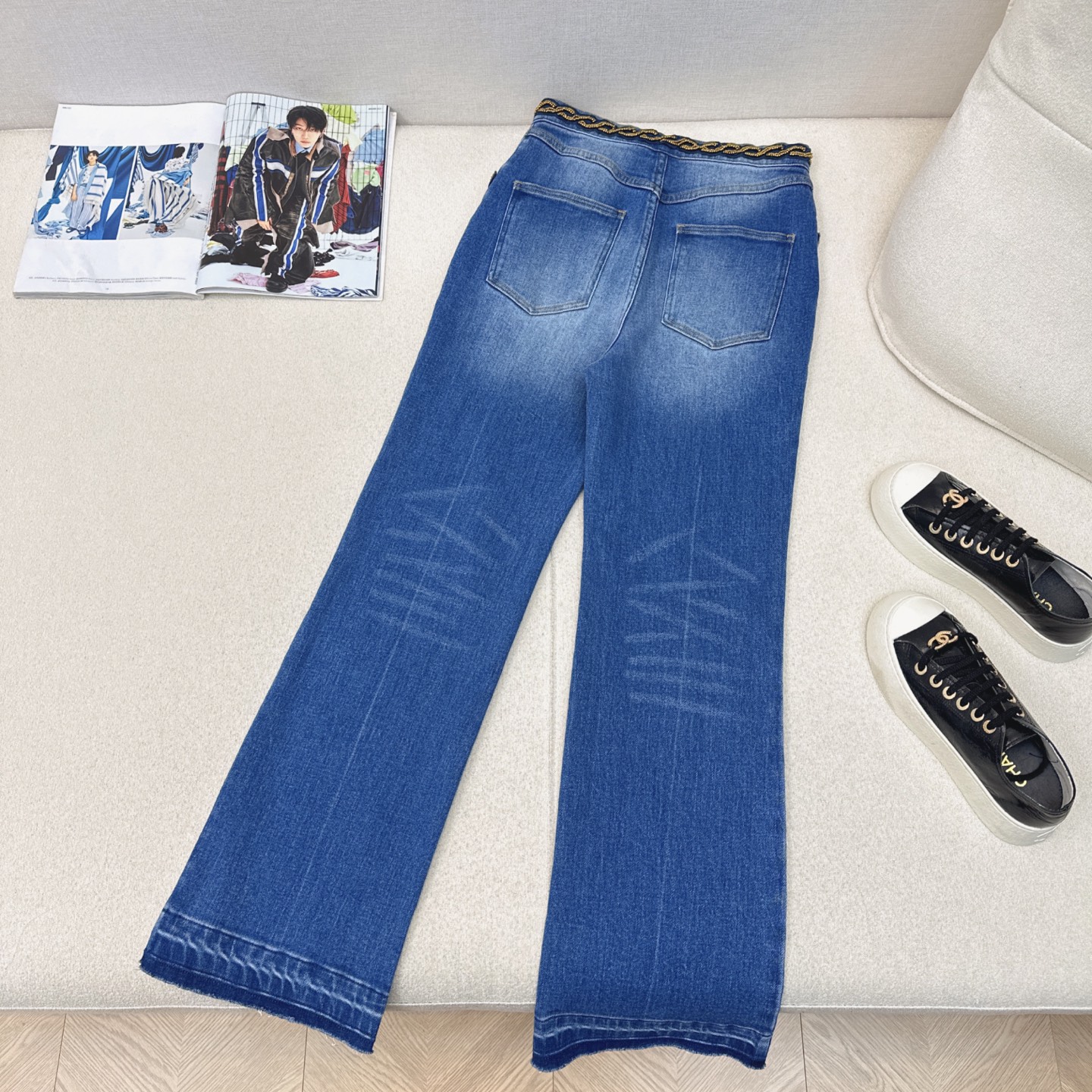 VLTN 25Ss Women's High-Waisted Straight Leg Jeans with Bead Embellishments 8 i1742097212086 5972 0 6