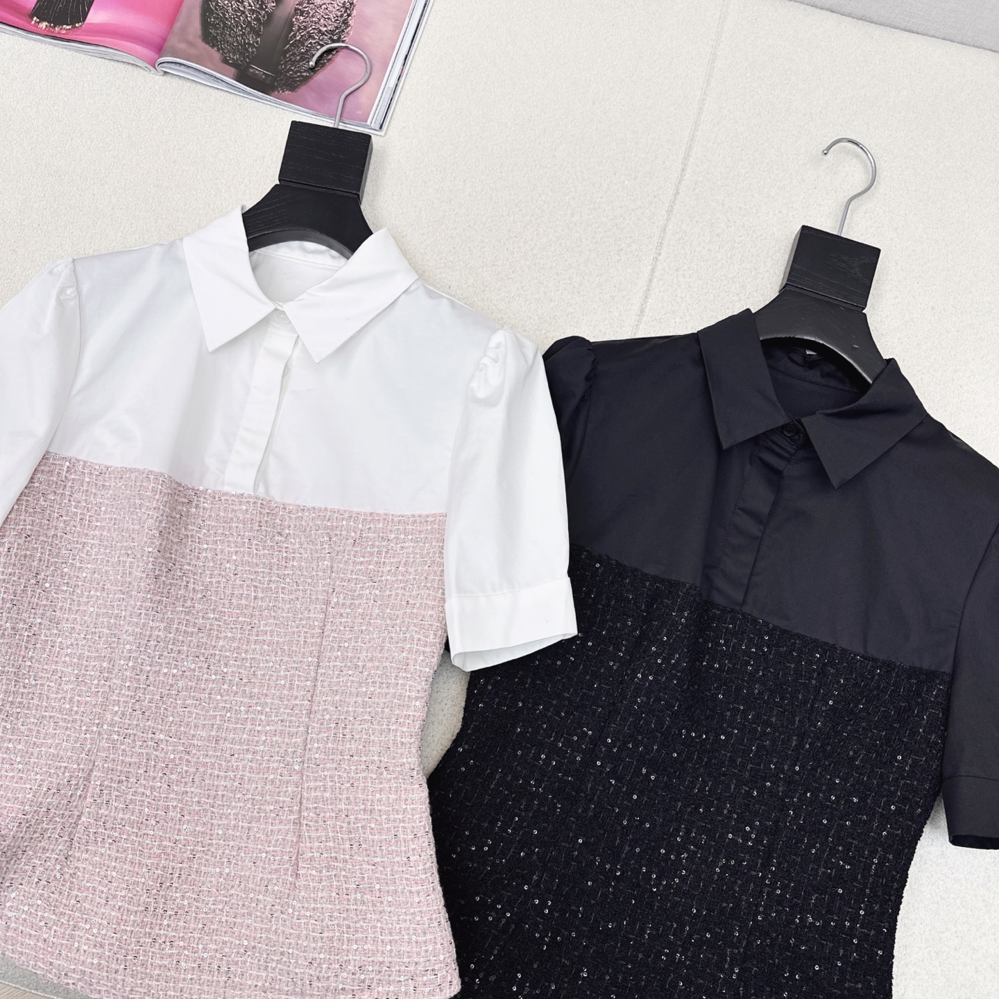 特价🉐️❗️现货齐码❗️不退不换❗️优雅少女风 C家 25Ss————春夏最新款拼接做法小短款上衣🤍 定