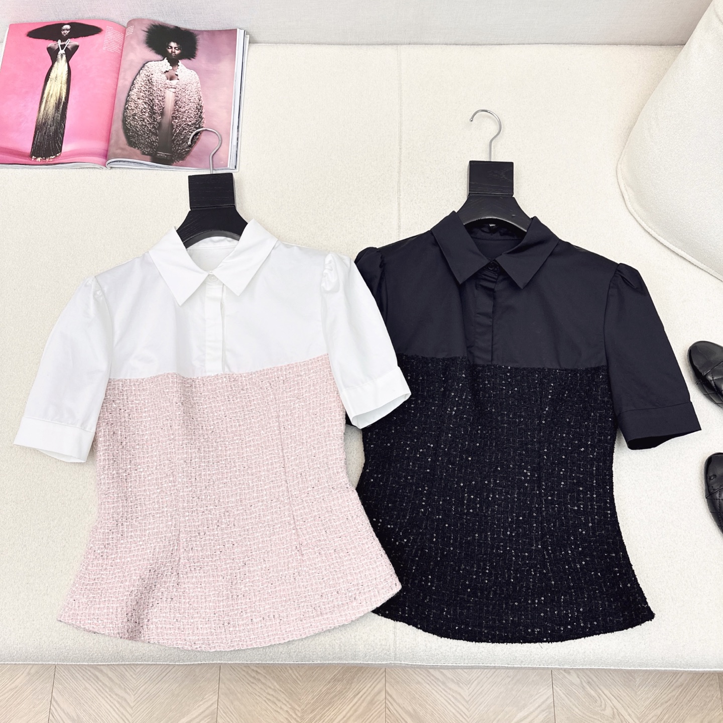 特价🉐️❗️现货齐码❗️不退不换❗️优雅少女风 C家 25Ss————春夏最新款拼接做法小短款上衣🤍 定