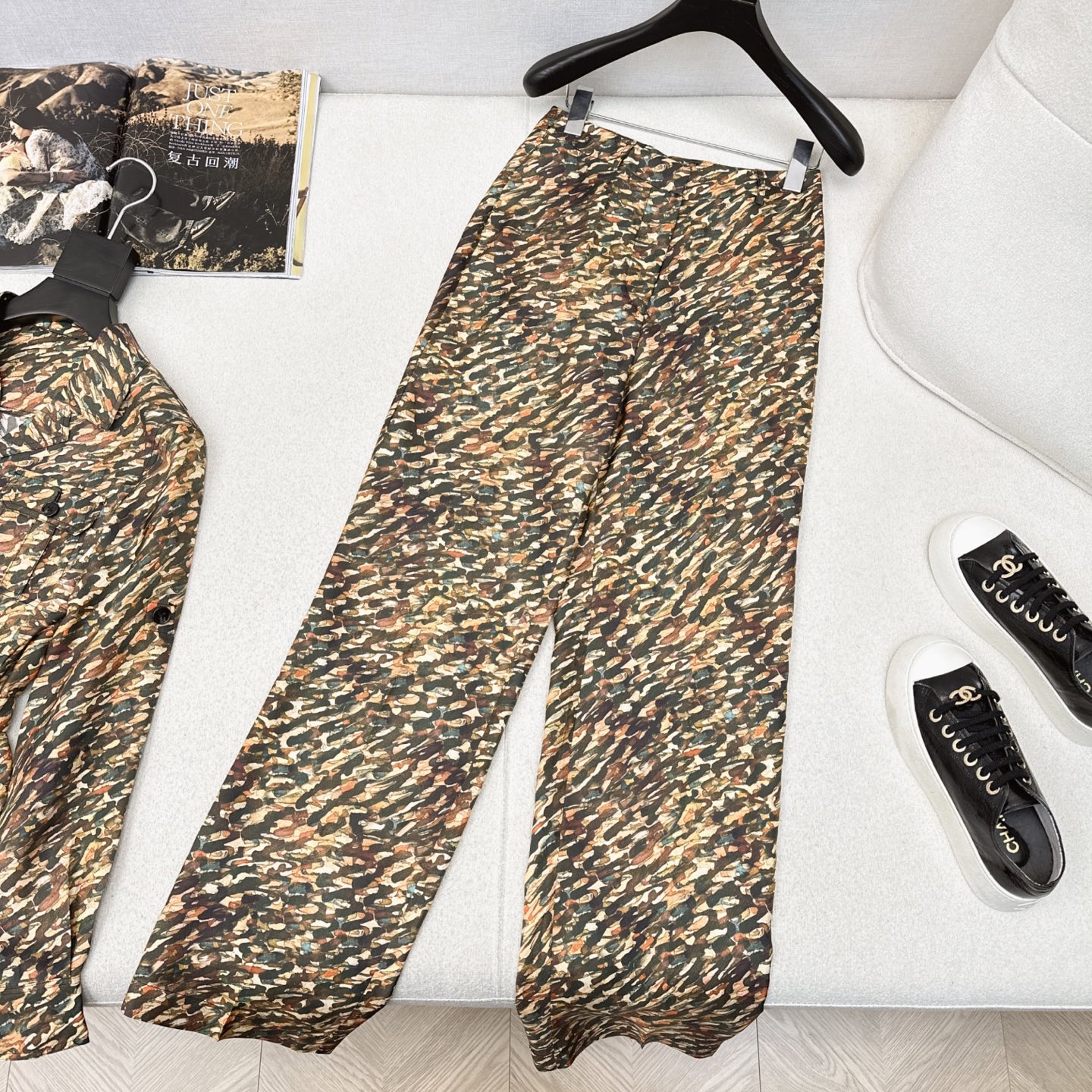 特价🉐️❗️现货齐码❗️不退不换❗️独家款 ～LP Ss————春夏最新款迷彩图案猎装套装🖤帅气时髦外套