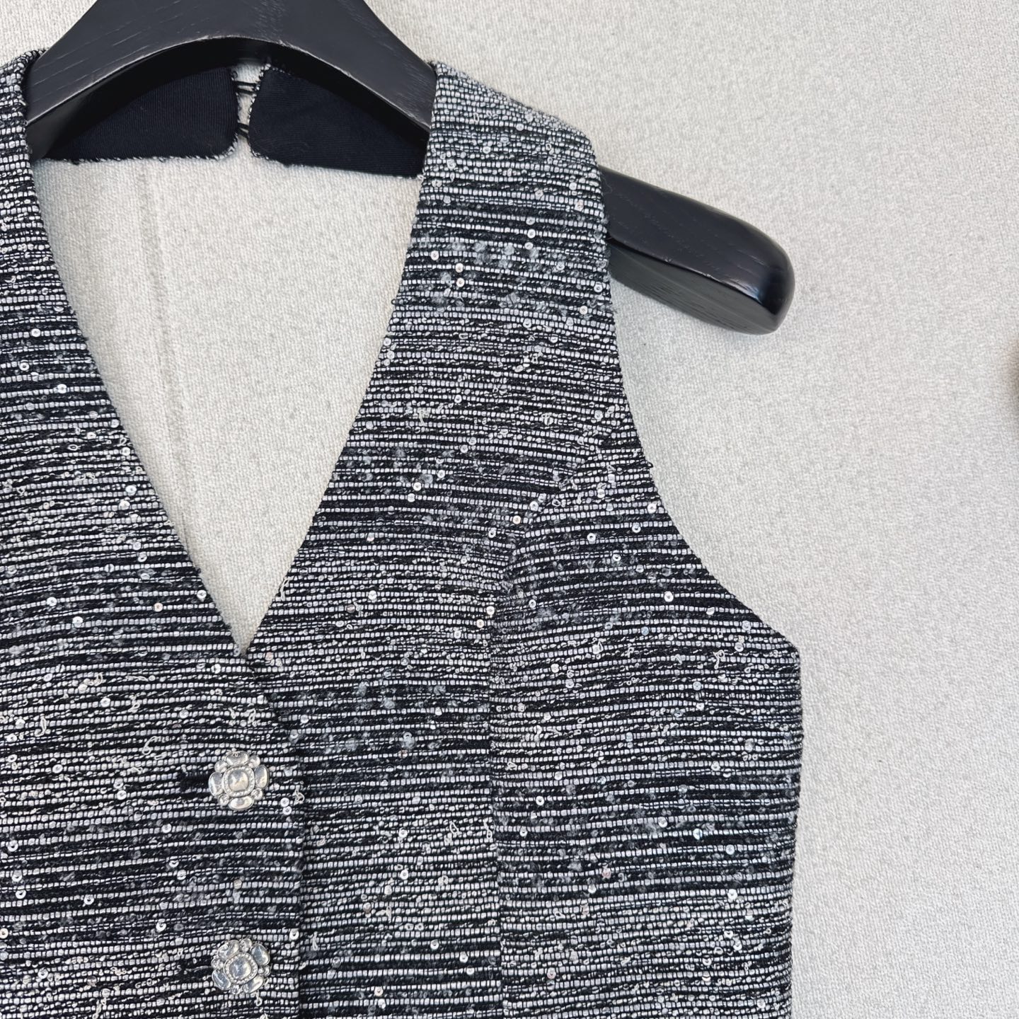 Elegant Vest Top Sleeveless Shirt for Women - Versatile and Stylish 5 i1745469125584 8659 0 3