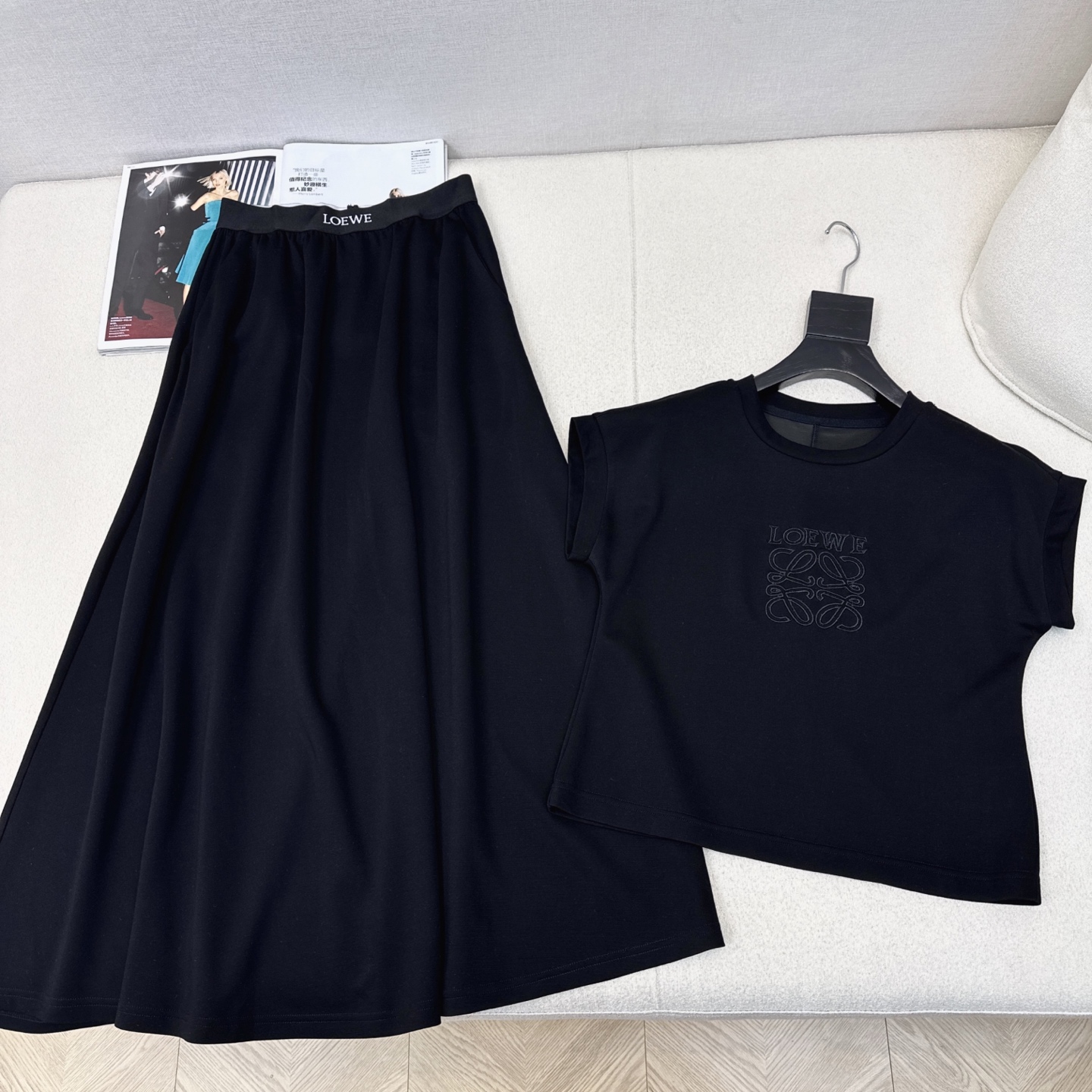 Loe 25SS Casual Two-Piece Outfit: Round Neck Top & Elastic Waist Skirt 3 i1745992422331 6809 0 1