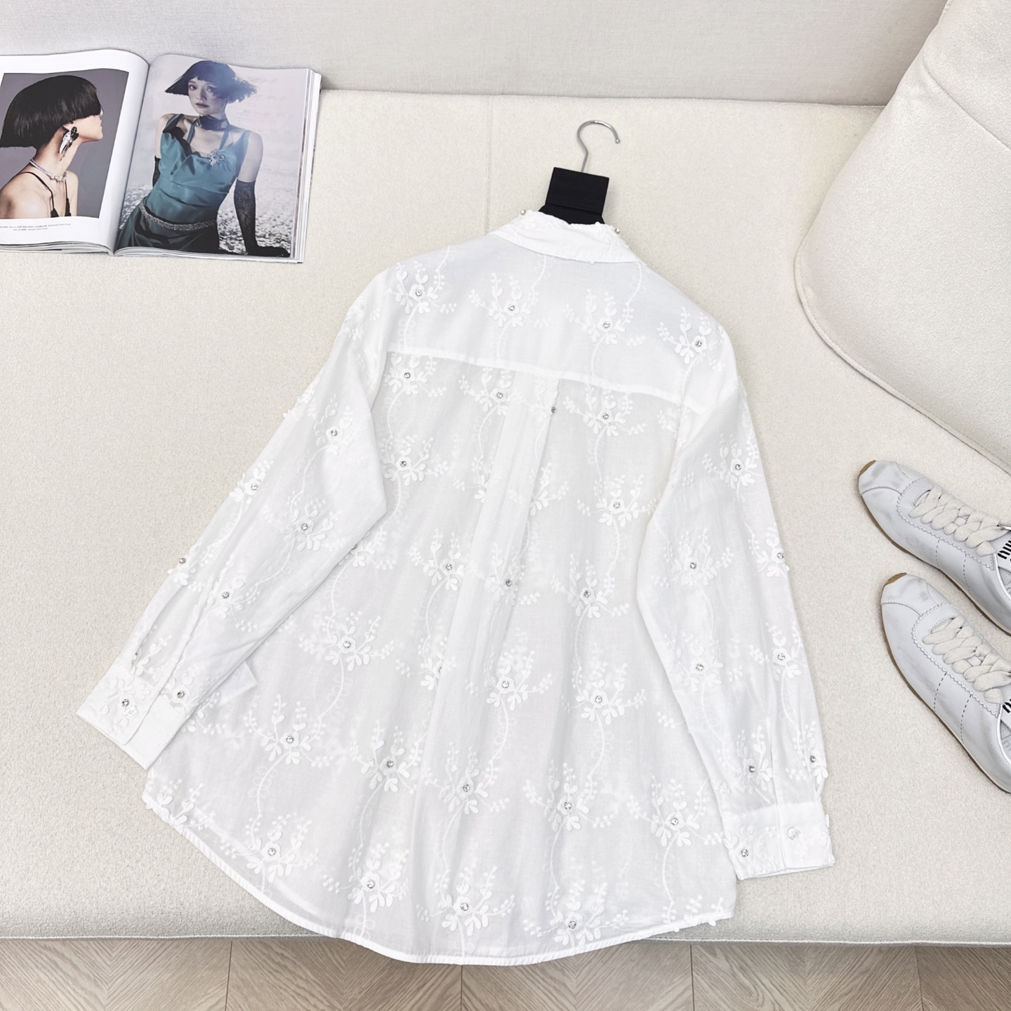 VLTN 25SS Floral Appliqué Shirt - Spring/Summer Collection 9 i1746159811227 8114 0 7
