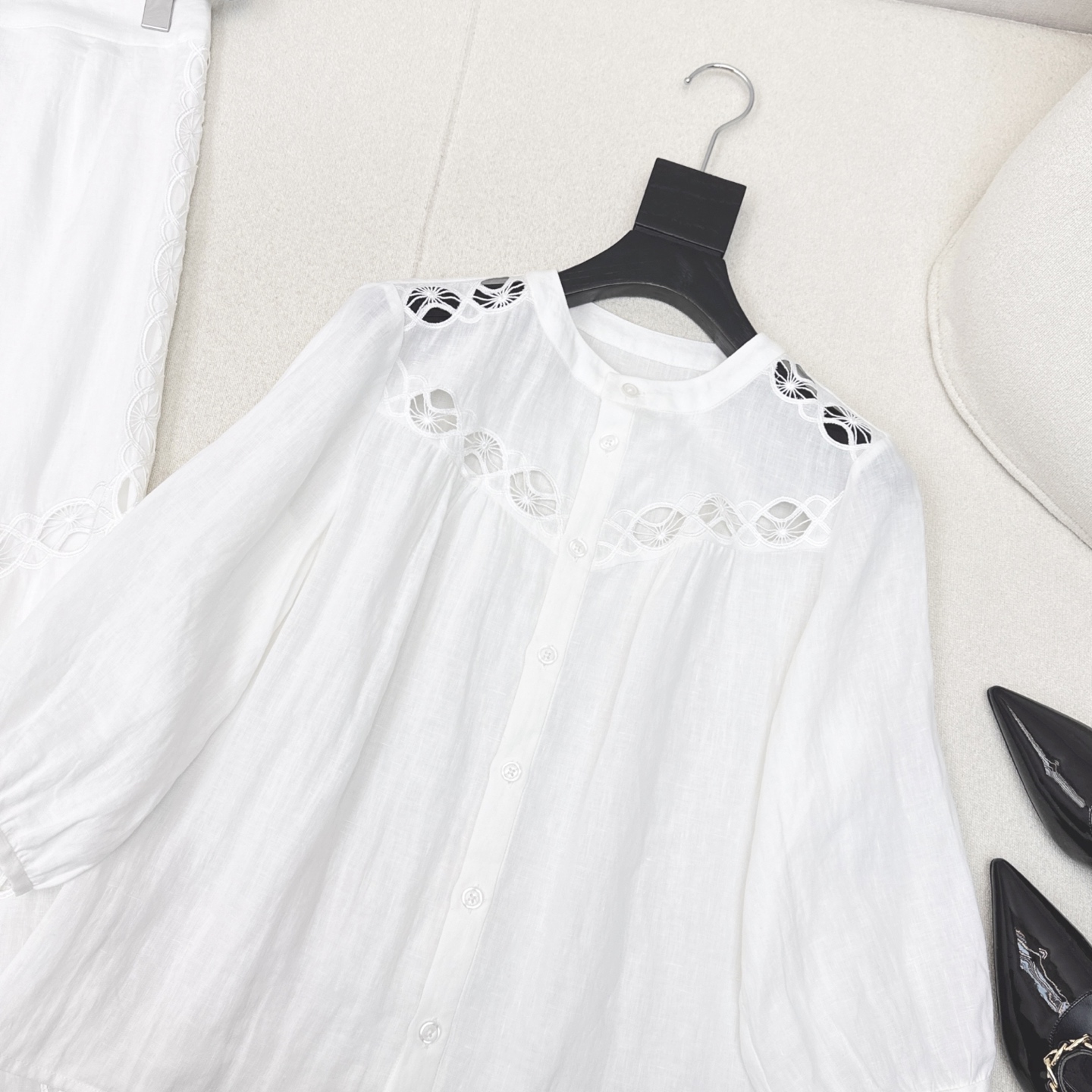 特价🉐️❗️现货齐码❗️不退不换❗️独家款～Ch～E 25Ss————春夏最新款南法度假风套装🤍七分袖棉