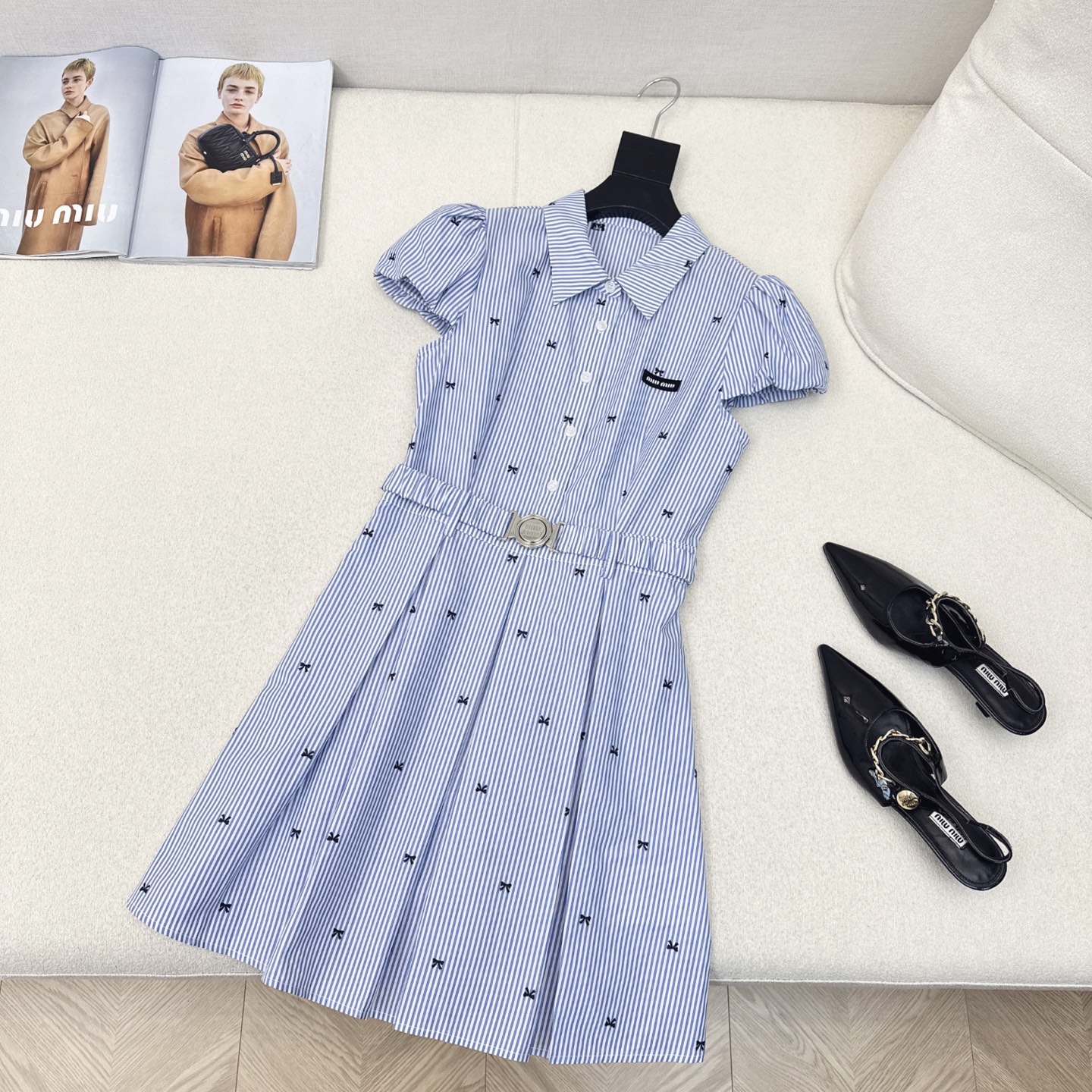 Miu Miu Striped Bow-Embellished Shirtdress,S/S 2025 Collection,Fashionable and Chic