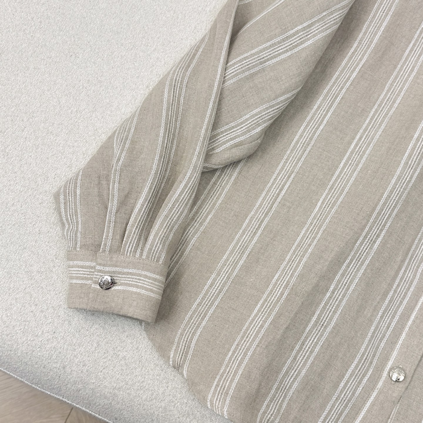 Striped Linen Shirt - Loose Fit, Embroidered Detail, and Sun Protection 7 i1746848811456 8481 0 5