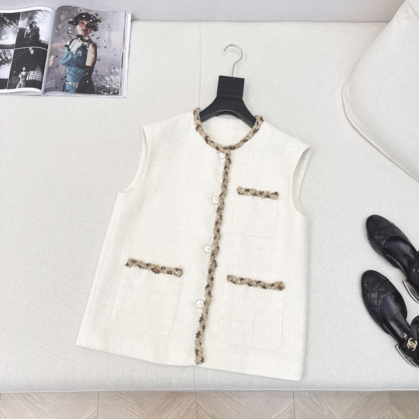 Elegant Tweed Vest with Contrasting Trim - Chic & Versatile Layering Piece 8 i1748145255792 8295 0 6