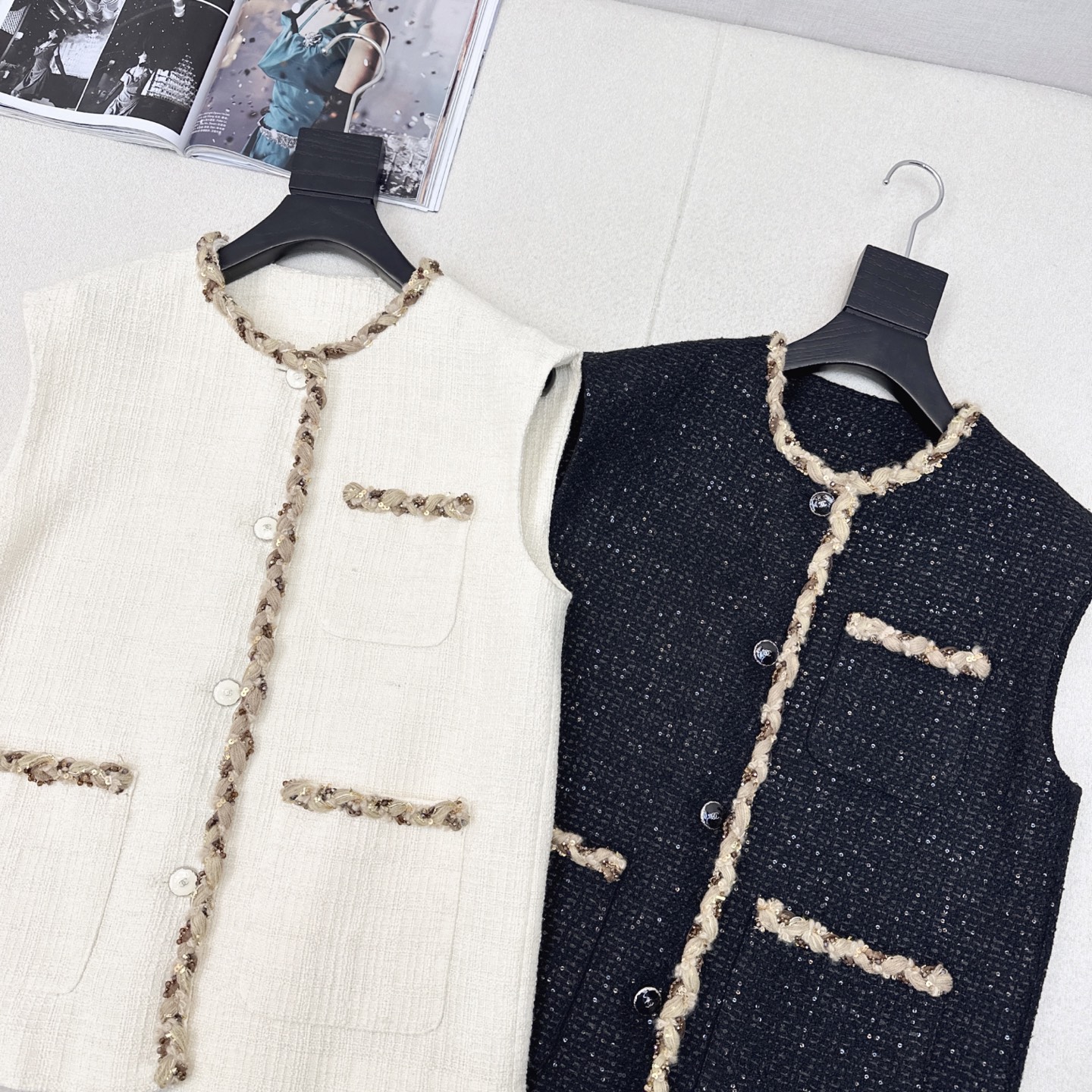 Elegant Tweed Vest with Contrasting Trim - Chic & Versatile Layering Piece 3 i1748145255802 2997 0 1