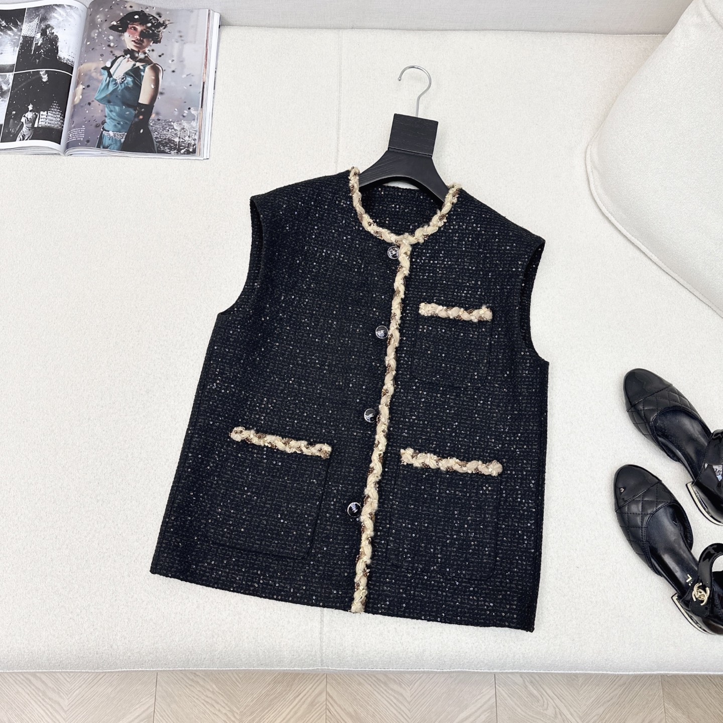 Elegant Tweed Vest with Contrasting Trim - Chic & Versatile Layering Piece 6 i1748145257215 7813 0 4