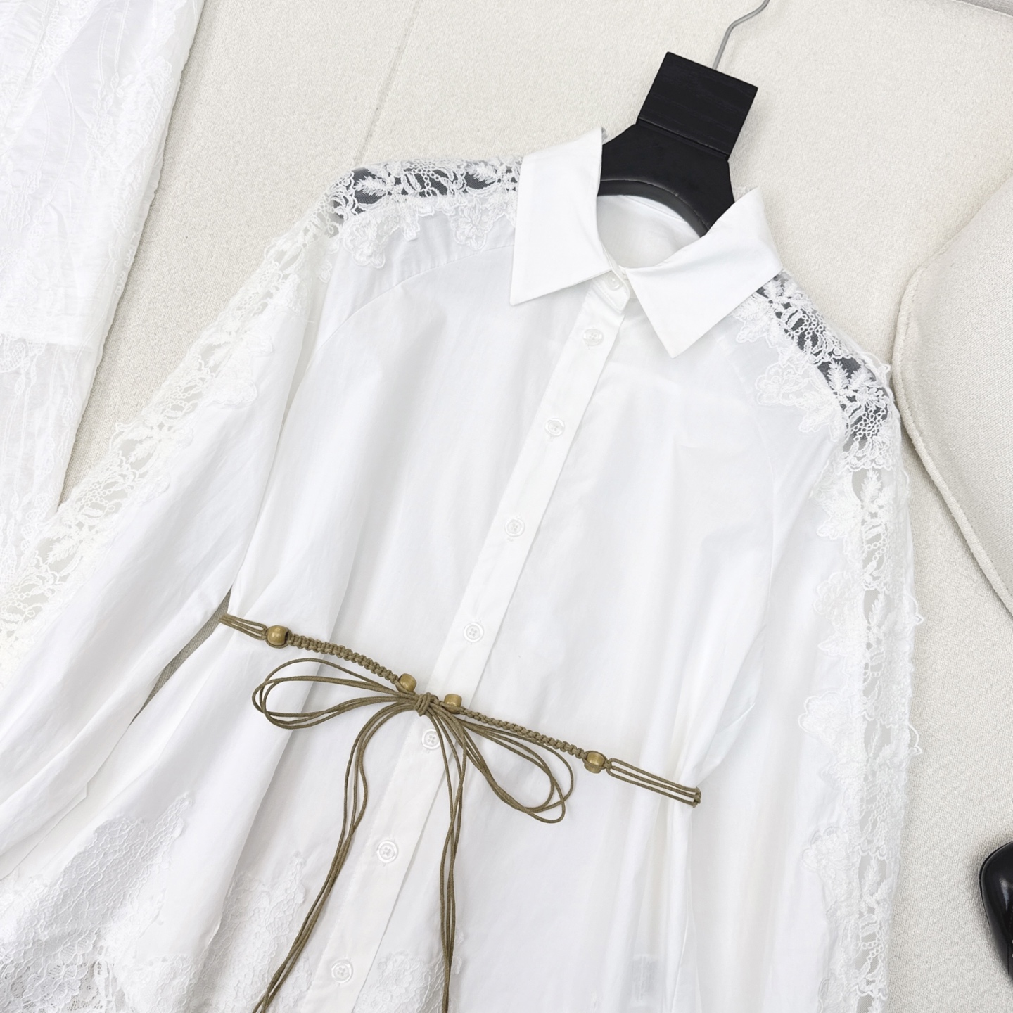 特价🉐️ ❗️现货齐码❗️不退不换❗️优雅一套搭配 Es 25Ss————春夏最新款镂空刺绣蕾丝面料套装