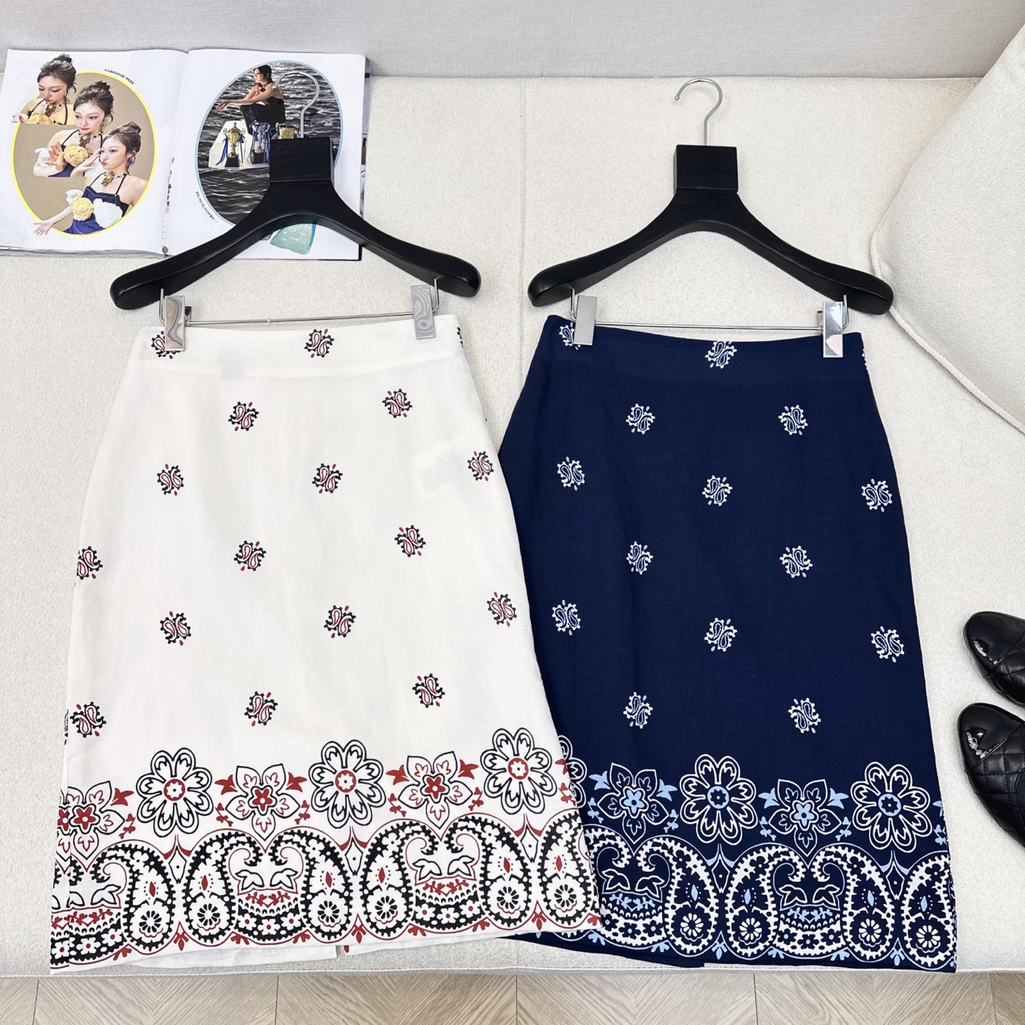 特价🉐️一套❗️现货齐码❗️不退不换❗️复古波西米亚 Miu 25Ss————春夏最新款复古腰果花印花套