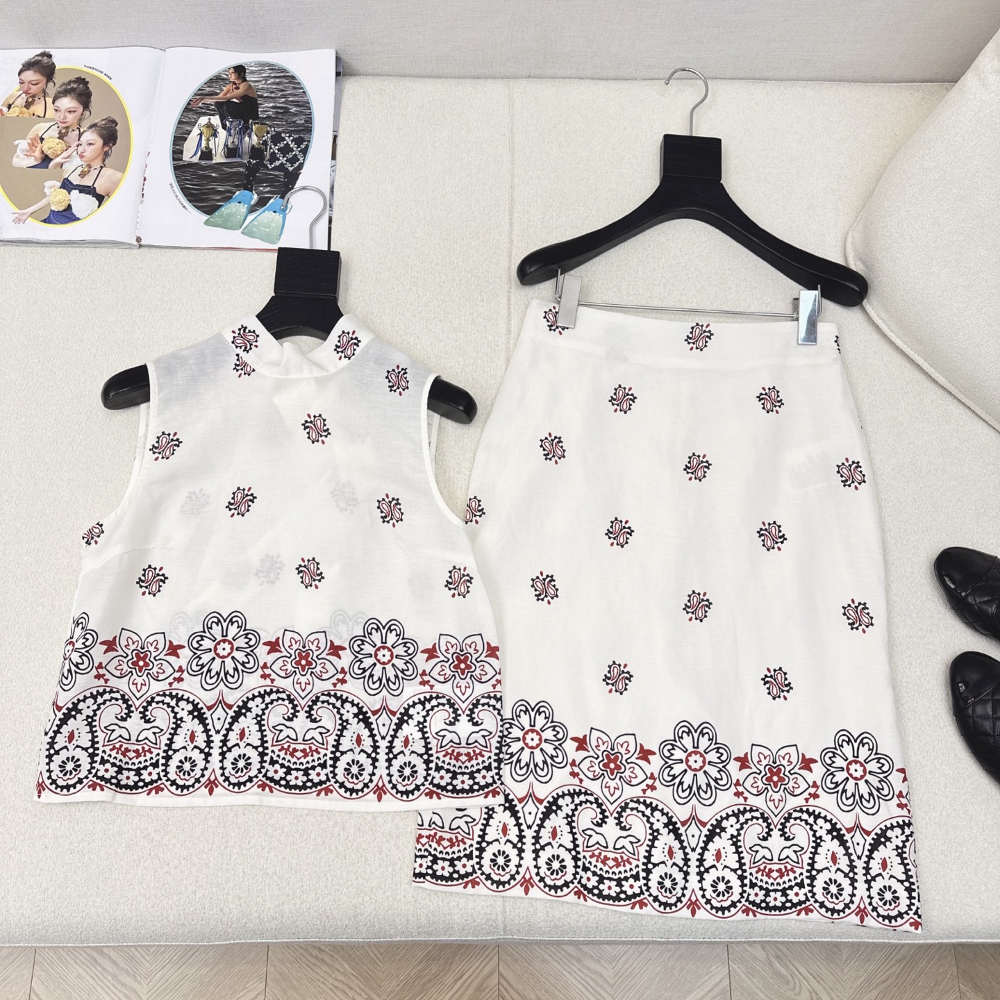 特价🉐️一套❗️现货齐码❗️不退不换❗️复古波西米亚 Miu 25Ss————春夏最新款复古腰果花印花套