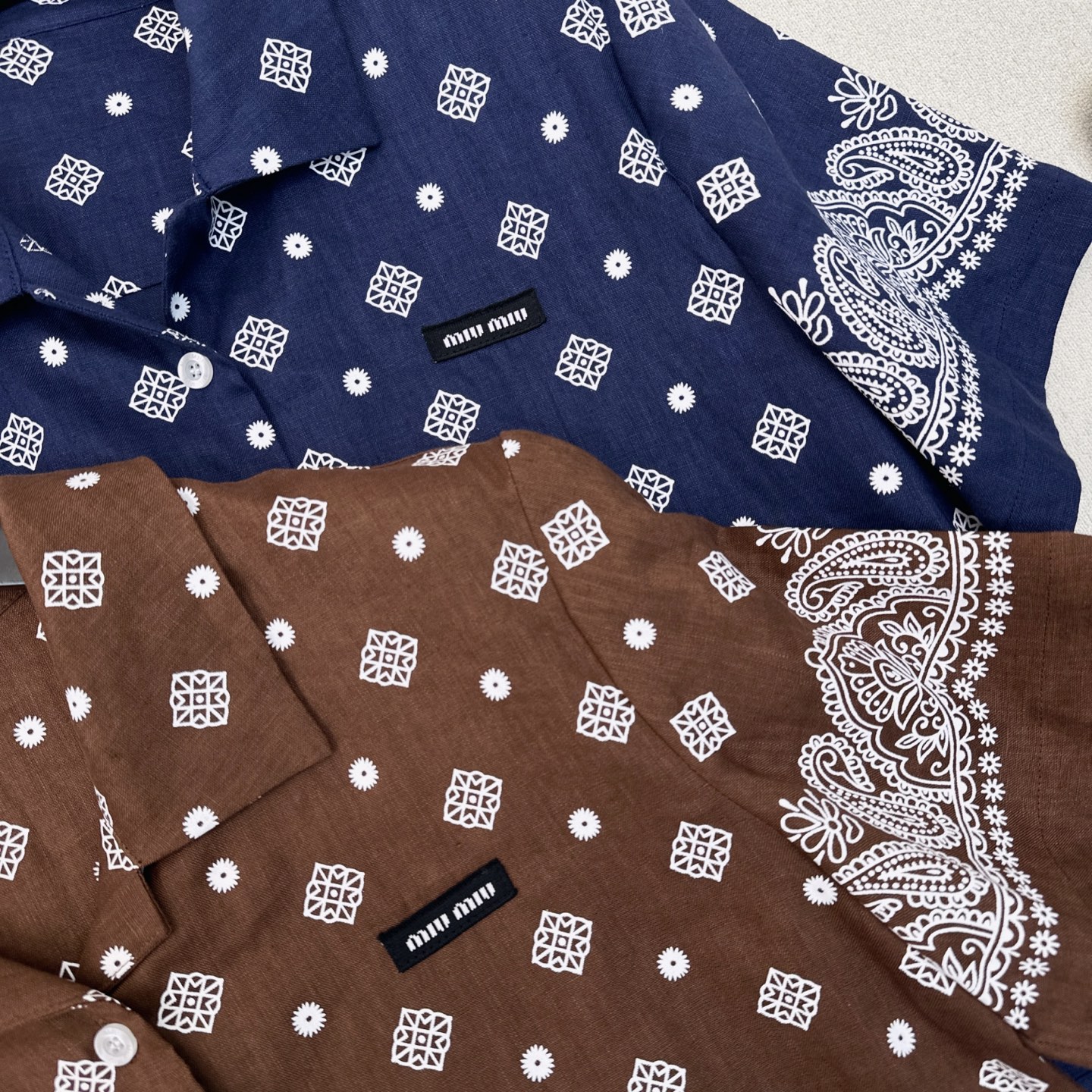 特价🉐️❗️现货齐码❗️不退不换❗️复古波西米亚 Miu 25Ss————春夏最新款复古腰果花印花套装🖤