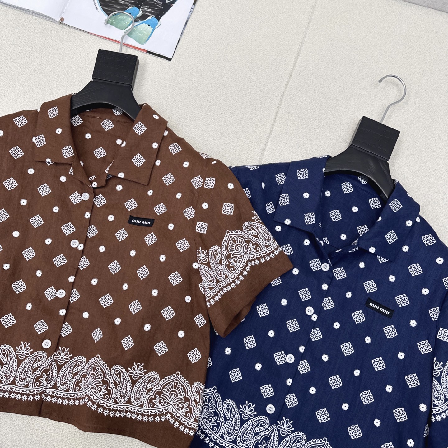 特价🉐️❗️现货齐码❗️不退不换❗️复古波西米亚 Miu 25Ss————春夏最新款复古腰果花印花套装🖤