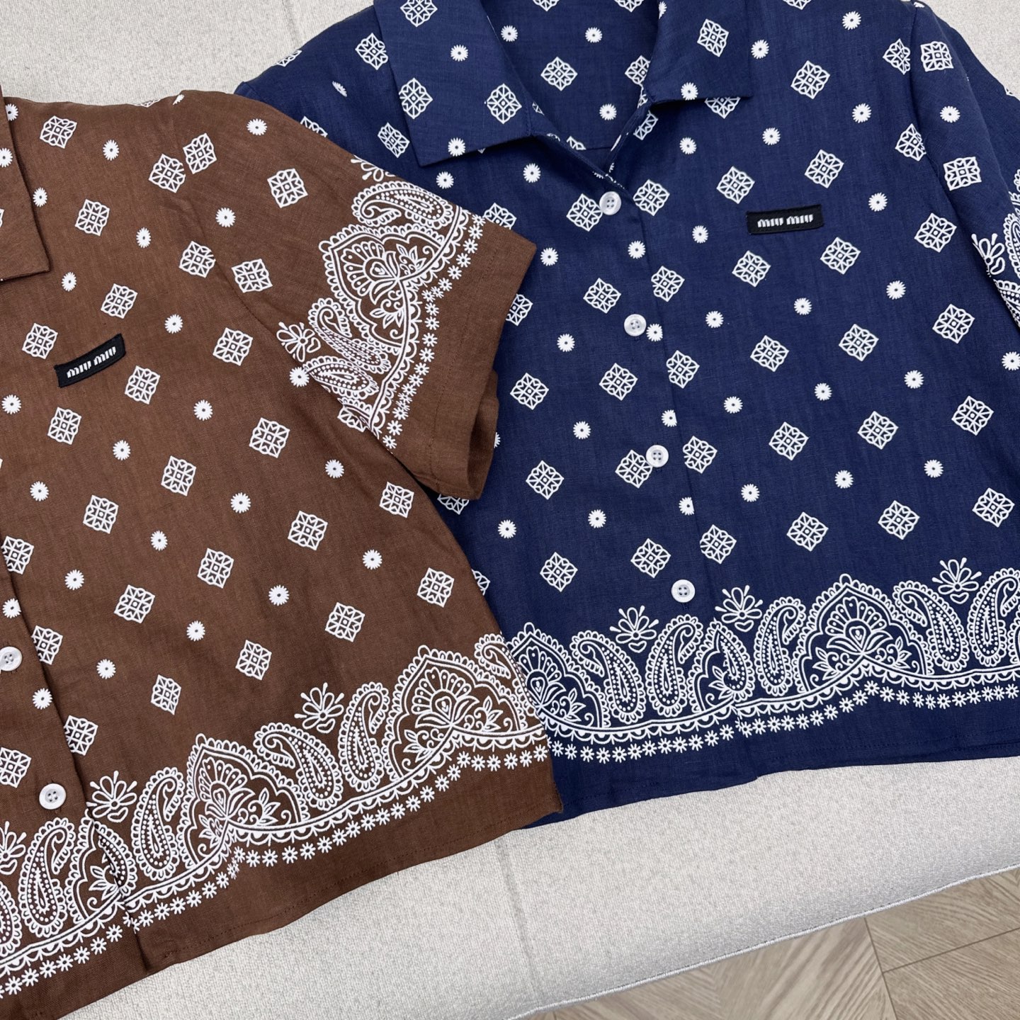 特价🉐️❗️现货齐码❗️不退不换❗️复古波西米亚 Miu 25Ss————春夏最新款复古腰果花印花套装🖤