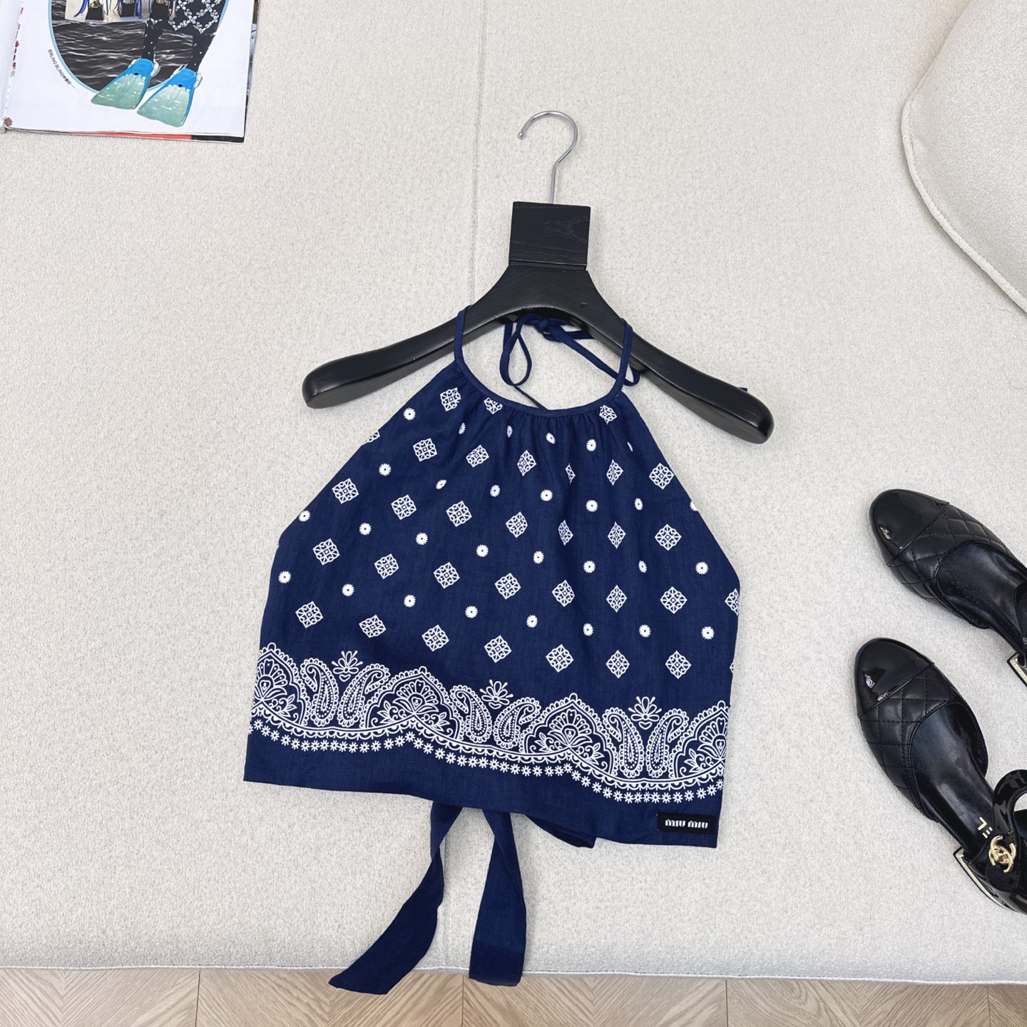 特价🉐️❗️现货齐码❗️不退不换❗️复古波西米亚 Miu 25Ss————春夏最新款复古腰果花印花吊带🖤